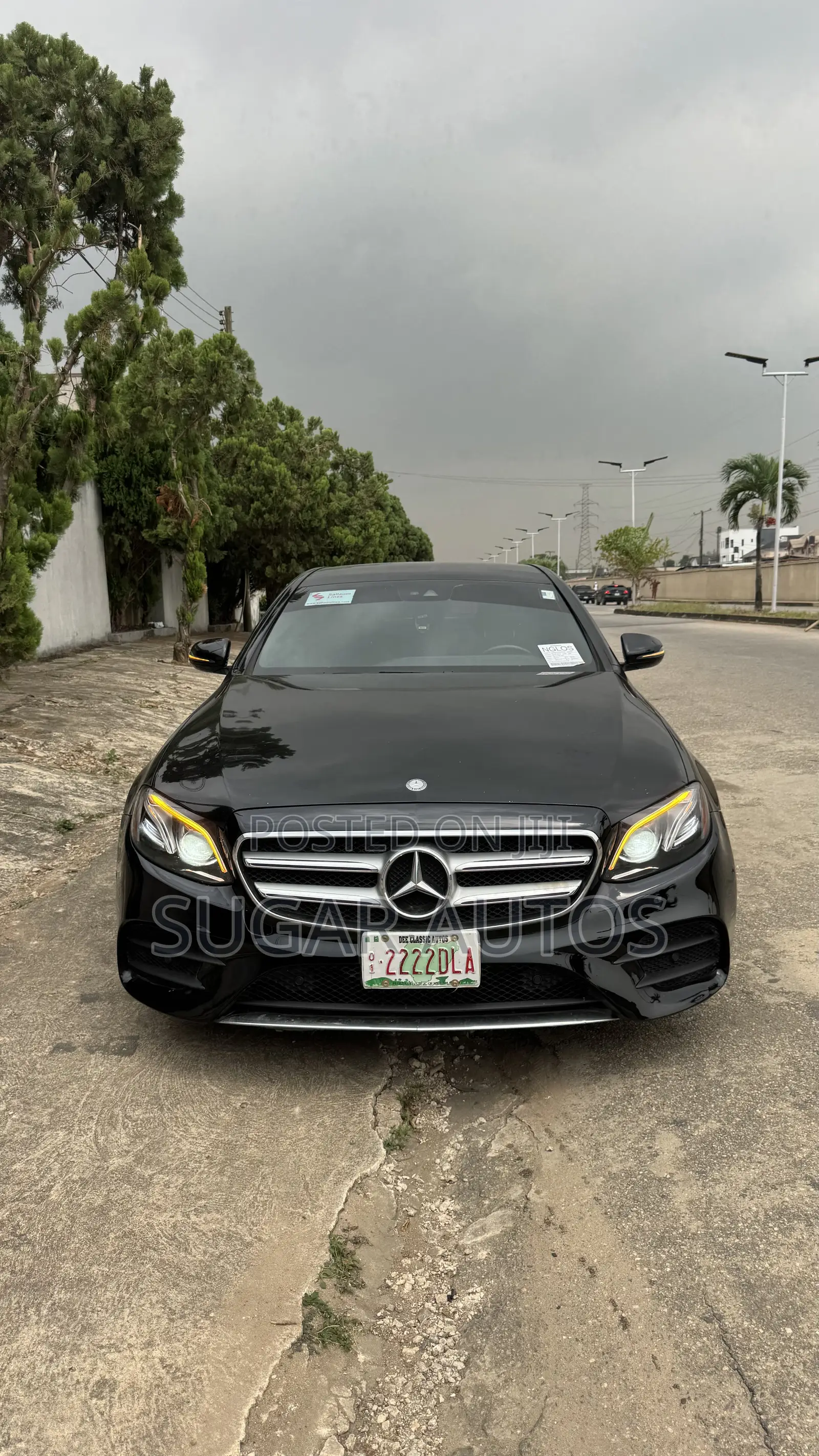 Mercedes-Benz E300 4Matic AWD Sedan (2.0L 4cyl 9A) 2017 Black