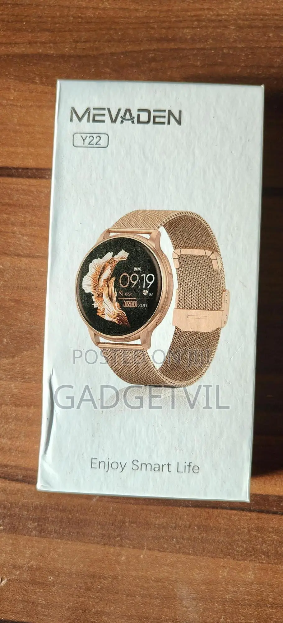 Mevaden Y22 Bluetooth Smart Watch