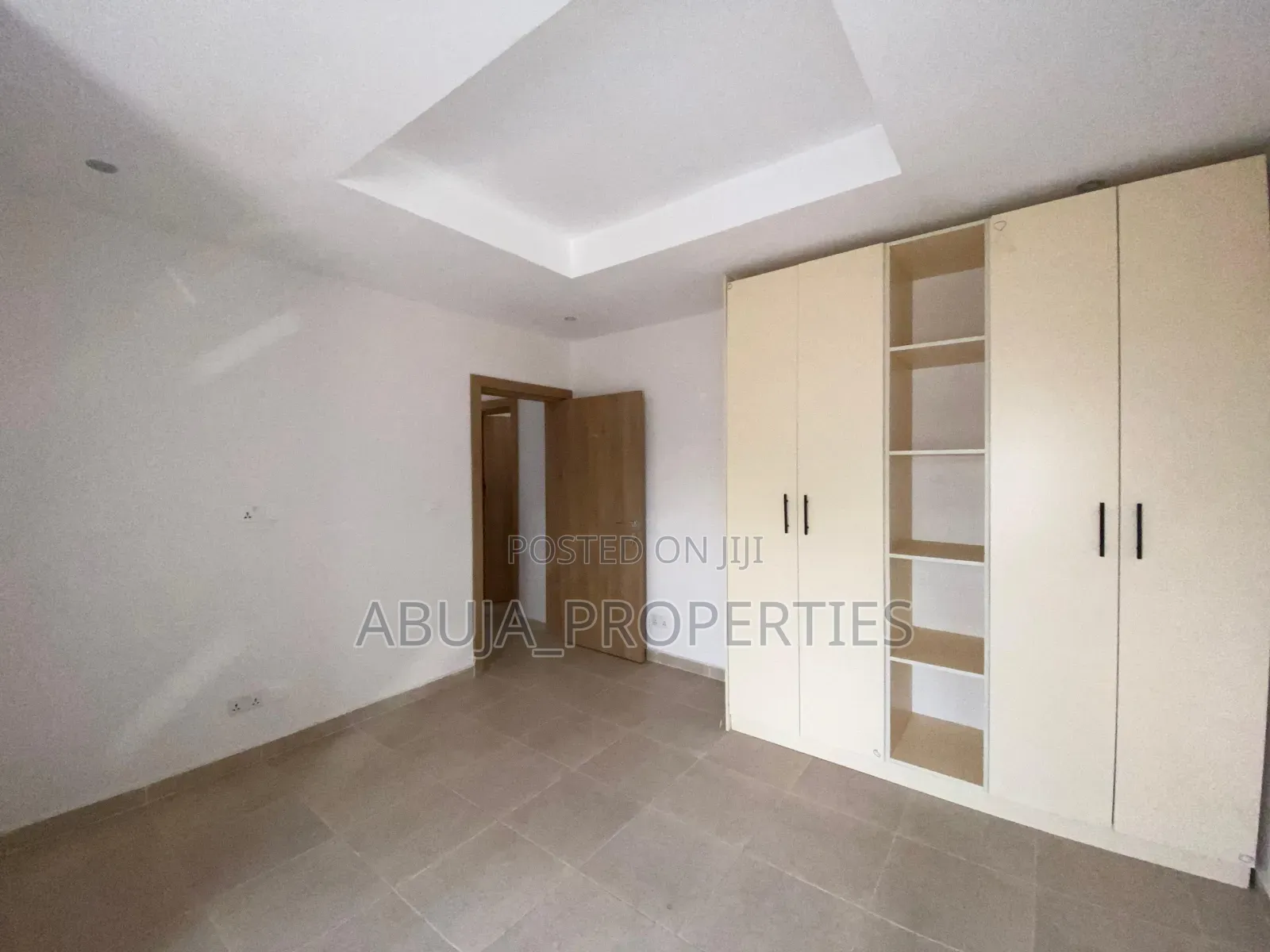 3bdrm Apartment in Life Camp for sale