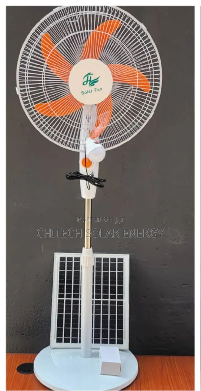 Solar Fan With Bulbs