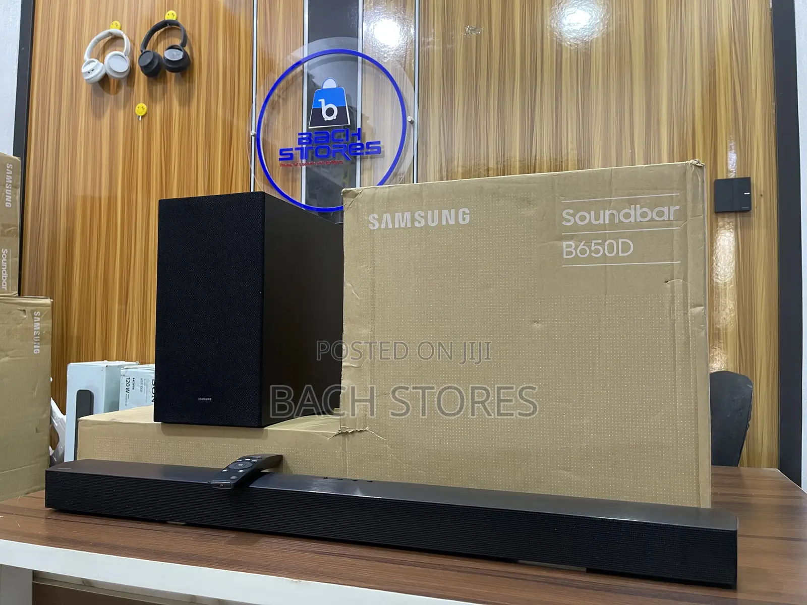 Brand New Samsung Hw-B650d Wireless Soundbar With Surround Sound