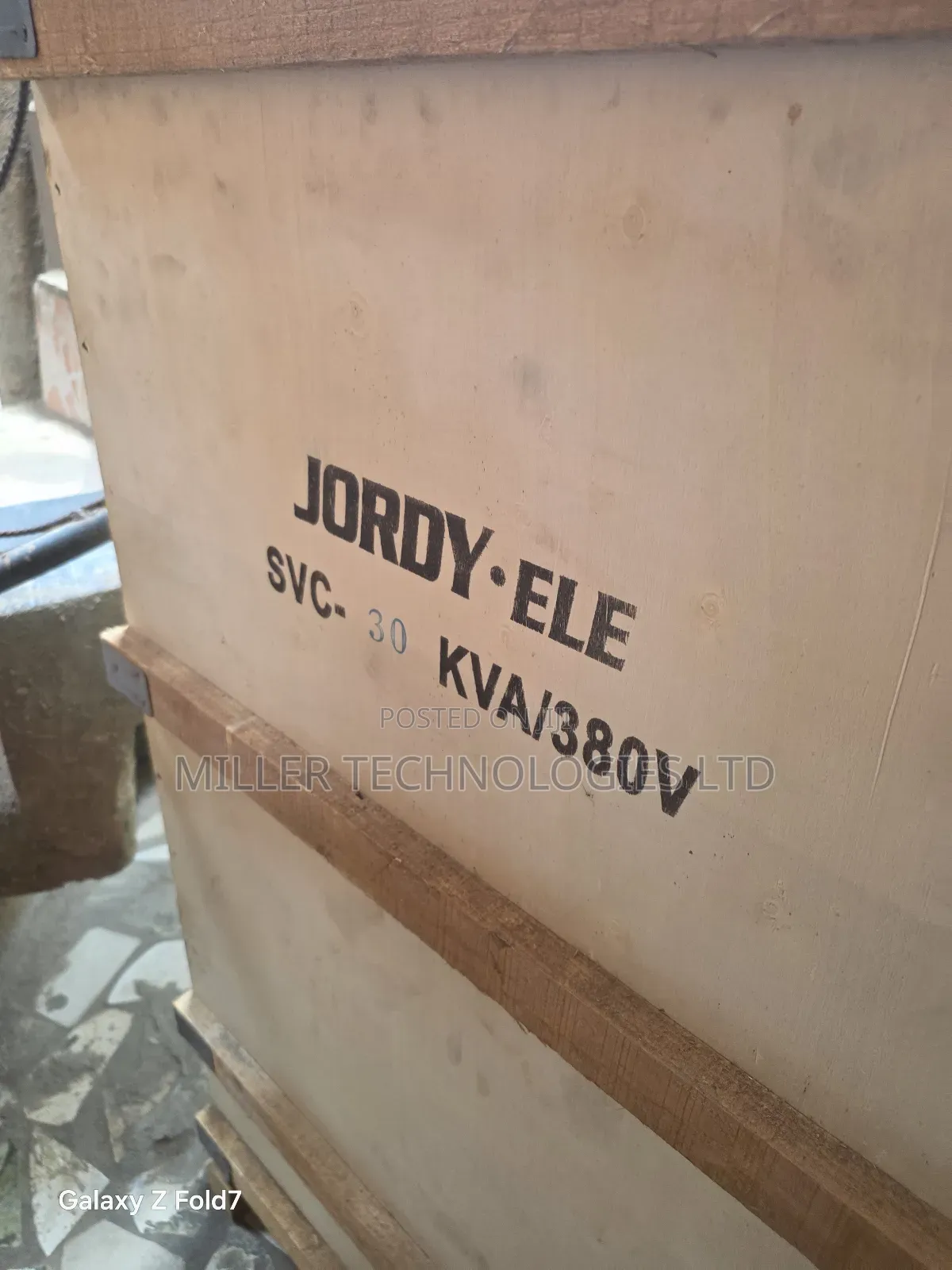 Major Distributor Jordy Stabilizer 30kva 3phase Wooden Case