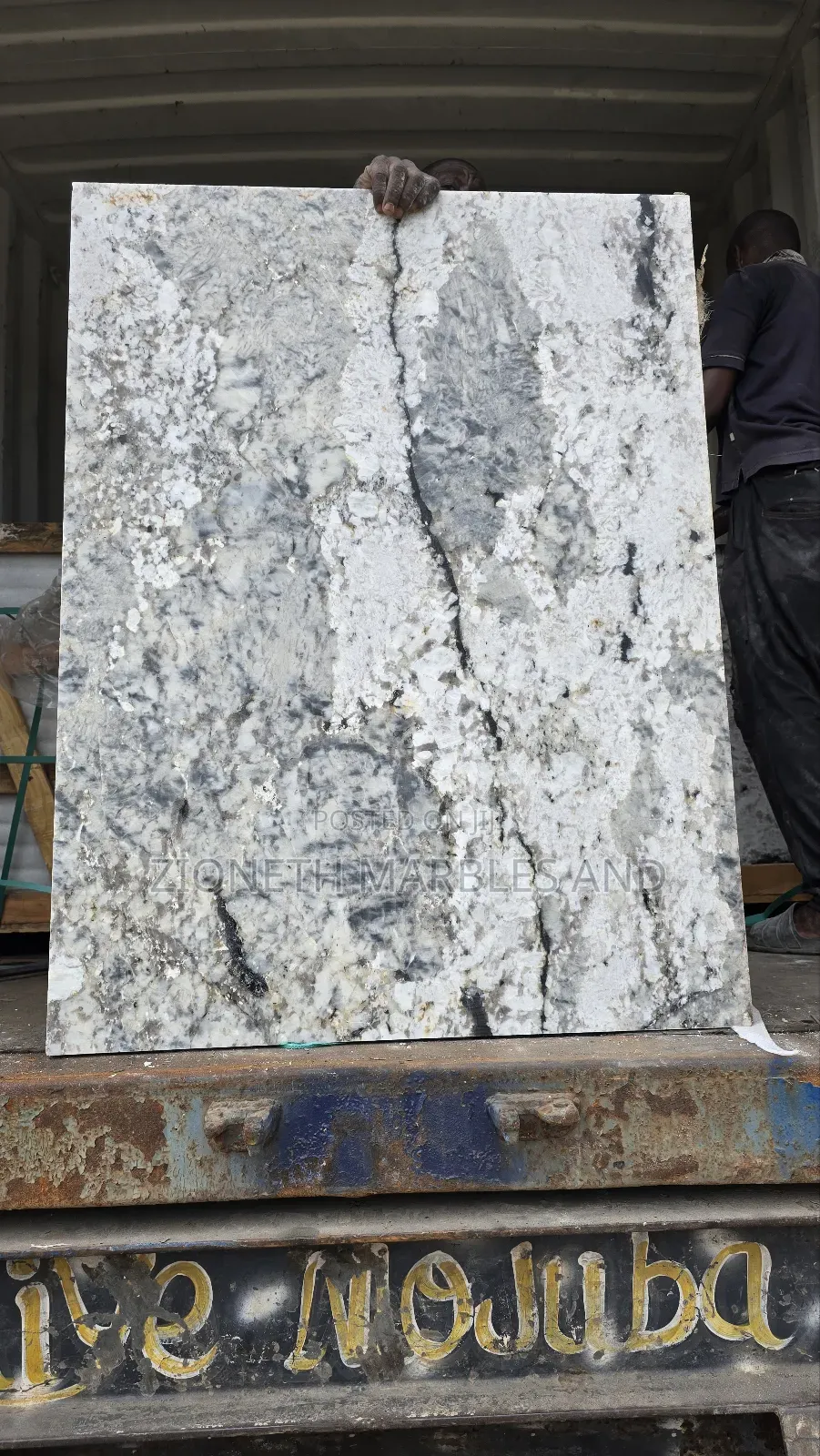 Italian Alaska Blue Moon Granite Tiles