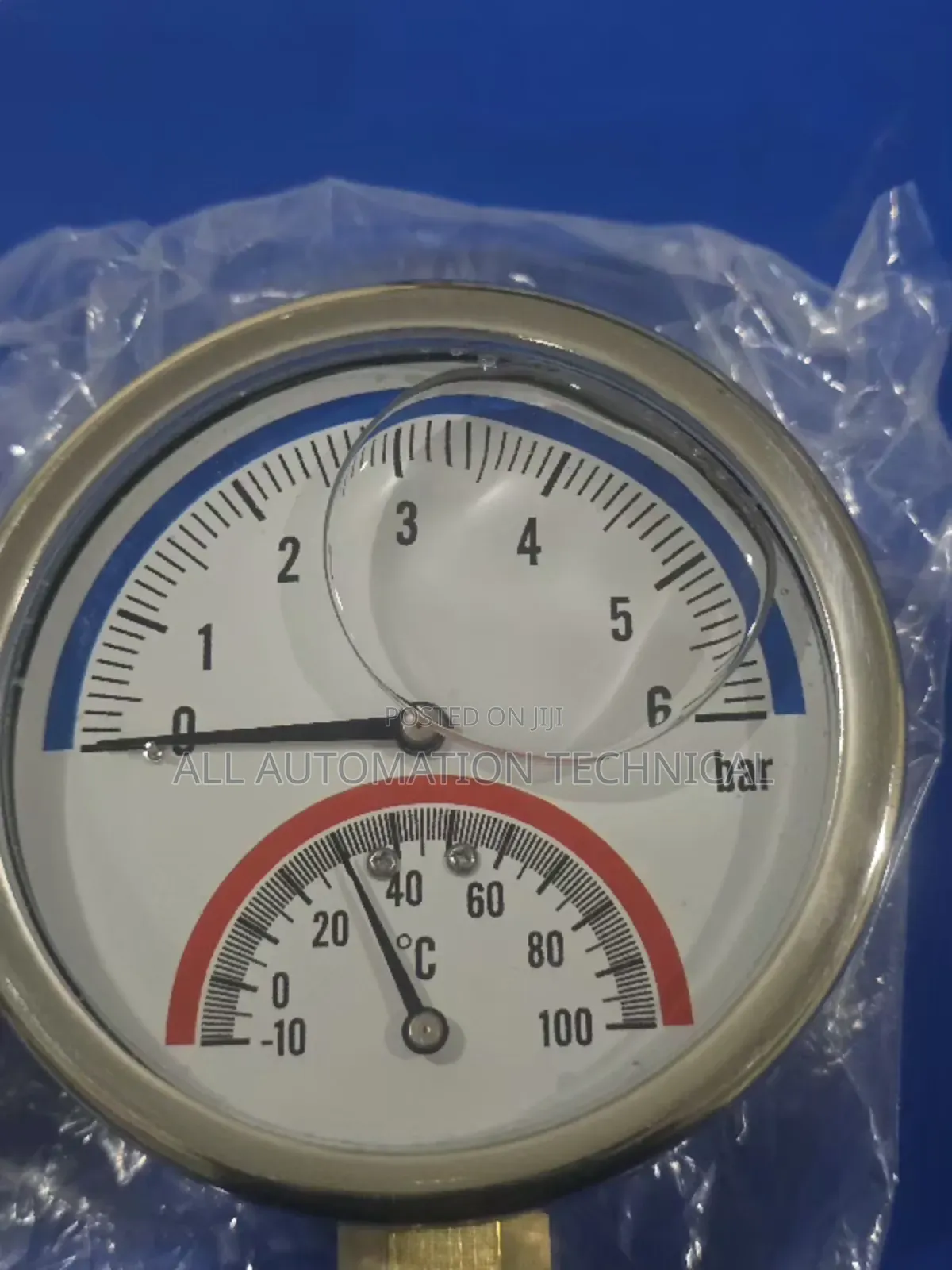 Combined Pressure and Temperature Gauge | Thermo- Manometer | Bottom
