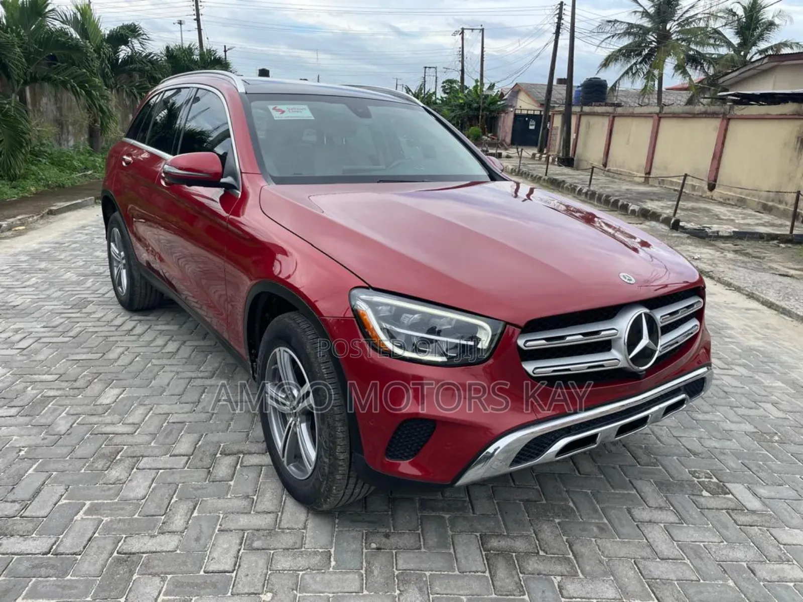 Mercedes-Benz GLC-Class 2021 Maroon