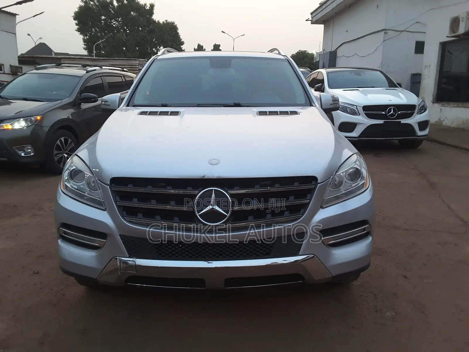 Mercedes-Benz M Class ML350 4MATIC 4dr SUV AWD (3.5L 6cyl 7A) 2014 Silver