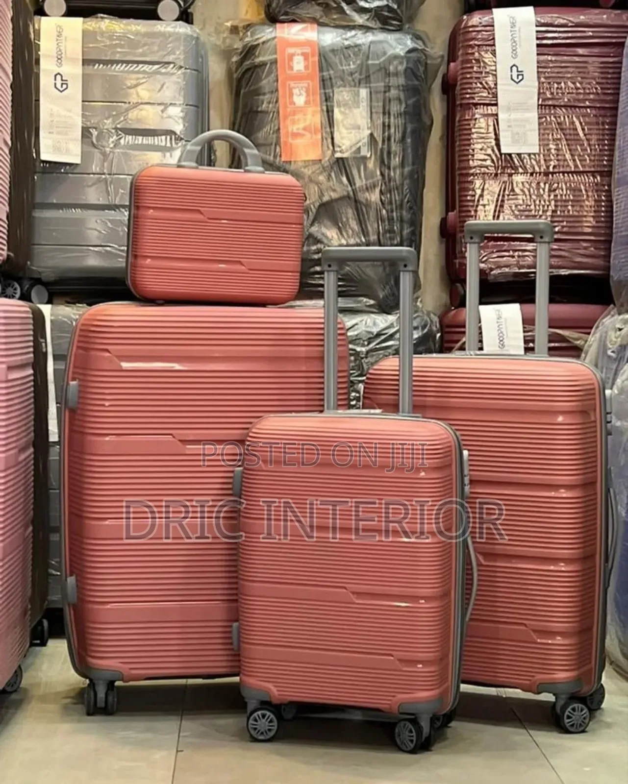 Set of 4 Travel Luggage Box Rubber Travelling Box