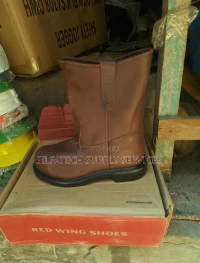 Reg Wing Safety Shoe