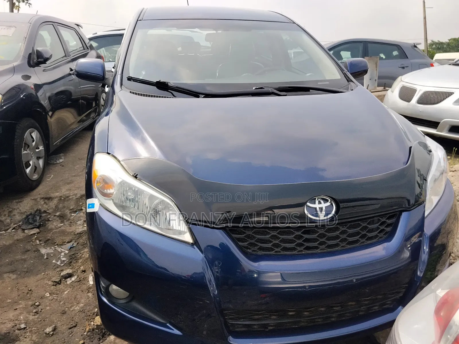 Toyota Matrix Hatchback FWD (1.8L 4cyl 5M) 2009 Blue