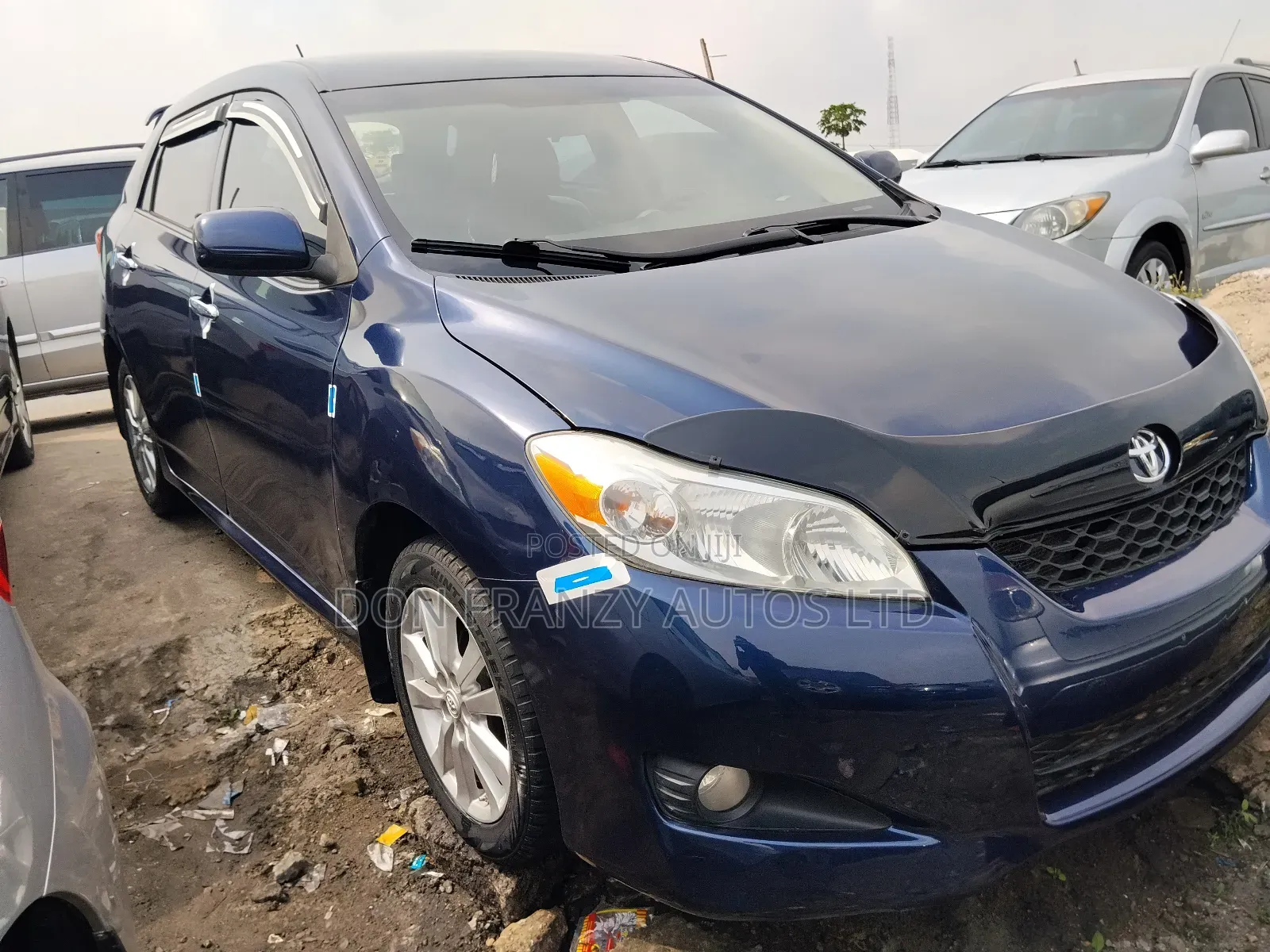 Toyota Matrix Hatchback FWD (1.8L 4cyl 5M) 2009 Blue