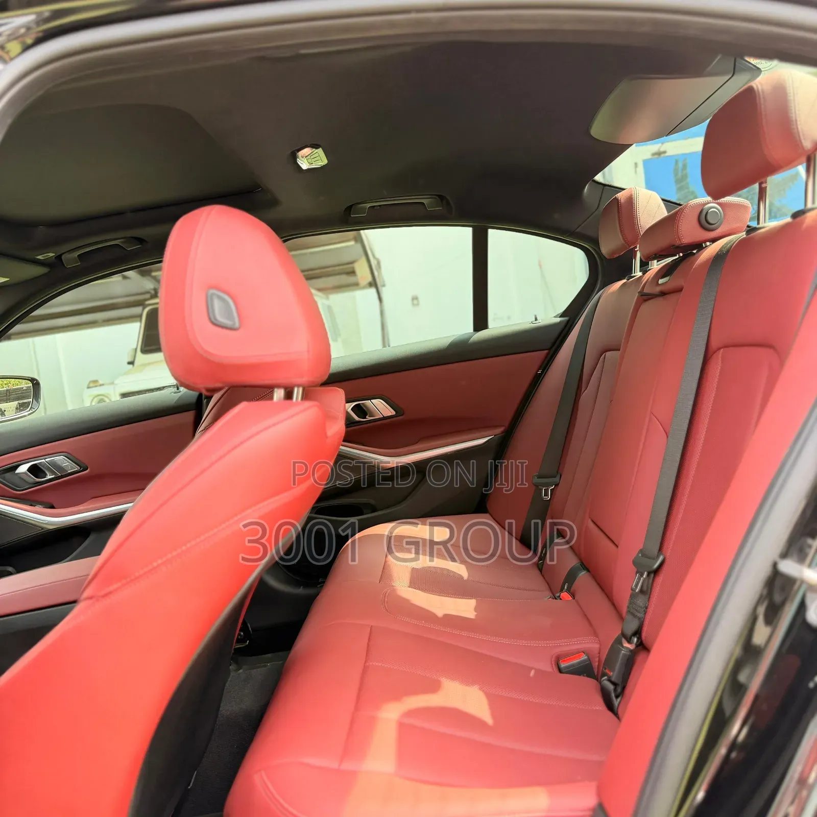 BMW 330i 2025 Black