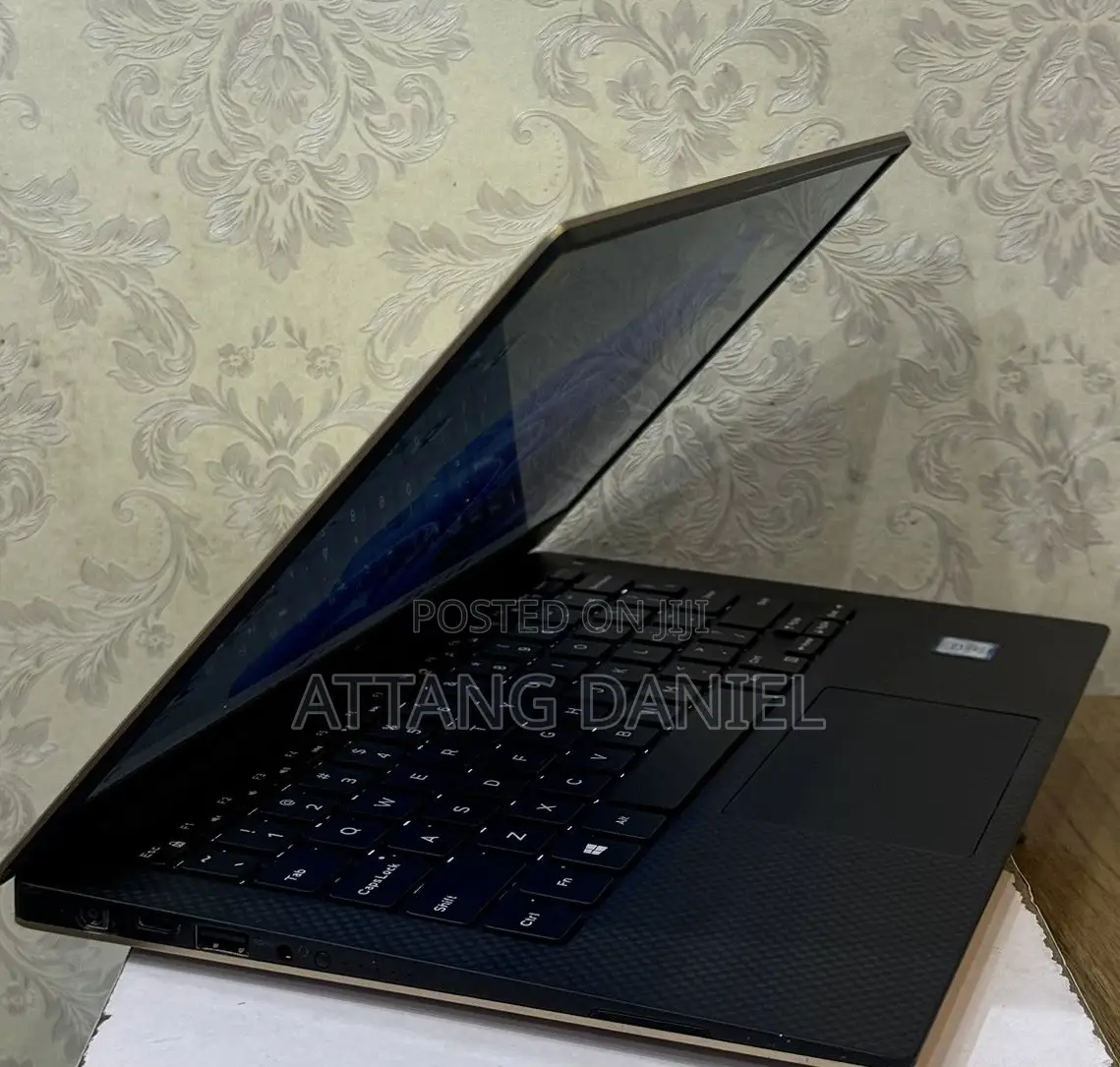 Laptop Dell XPS 13 9360 8GB Intel Core I5 SSD 256GB