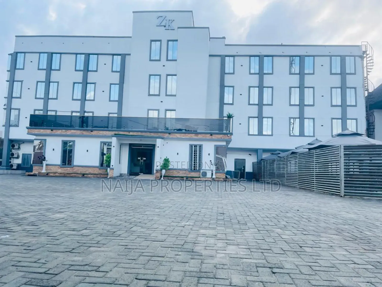 Functioning 27 Rooms Hotel in Ajah for Sale