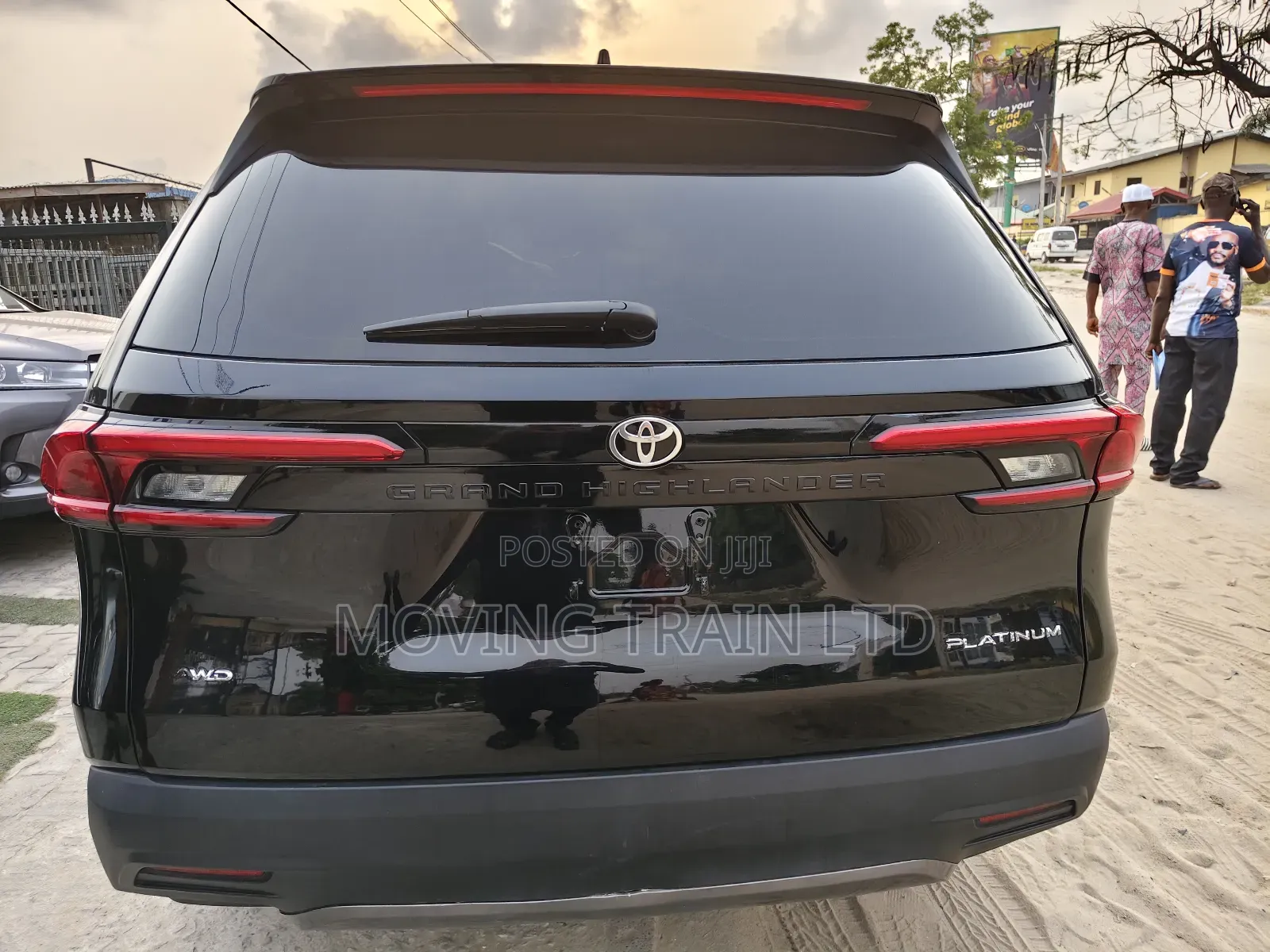 Toyota Highlander Platinum AWD 2023 Black