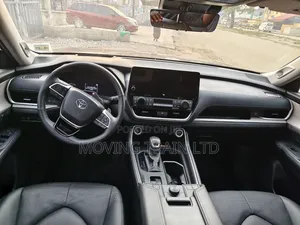Toyota Highlander Platinum AWD 2023 Black