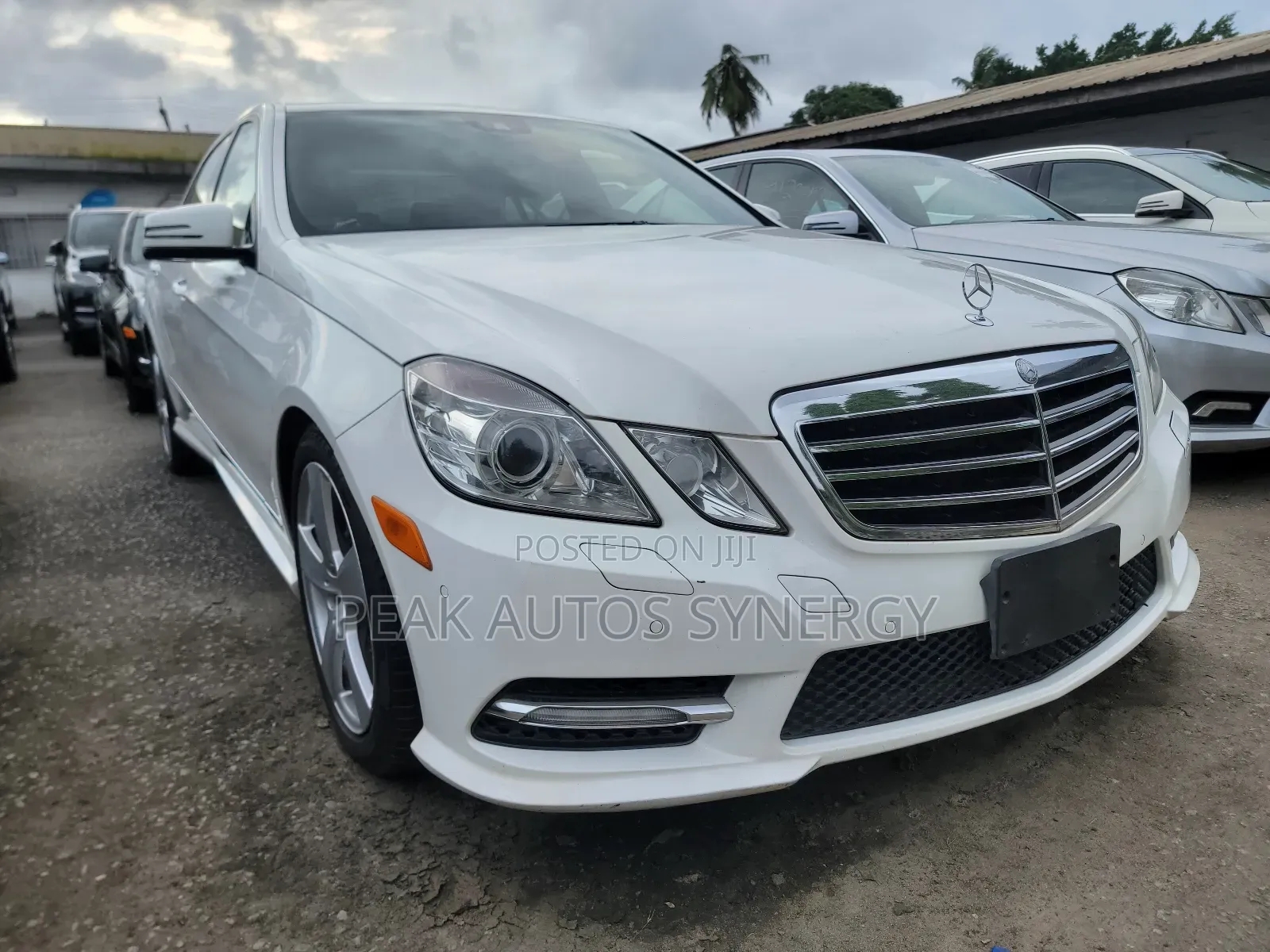 Mercedes-Benz E350 Base 4Matic Sedan AWD (3.5L 6cyl 7A) 2013 White