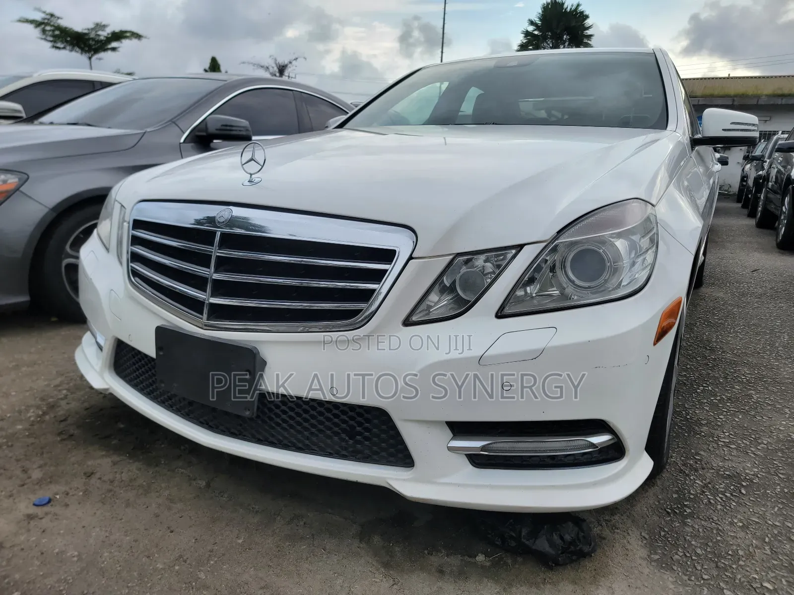 Mercedes-Benz E350 Base 4Matic Sedan AWD (3.5L 6cyl 7A) 2013 White