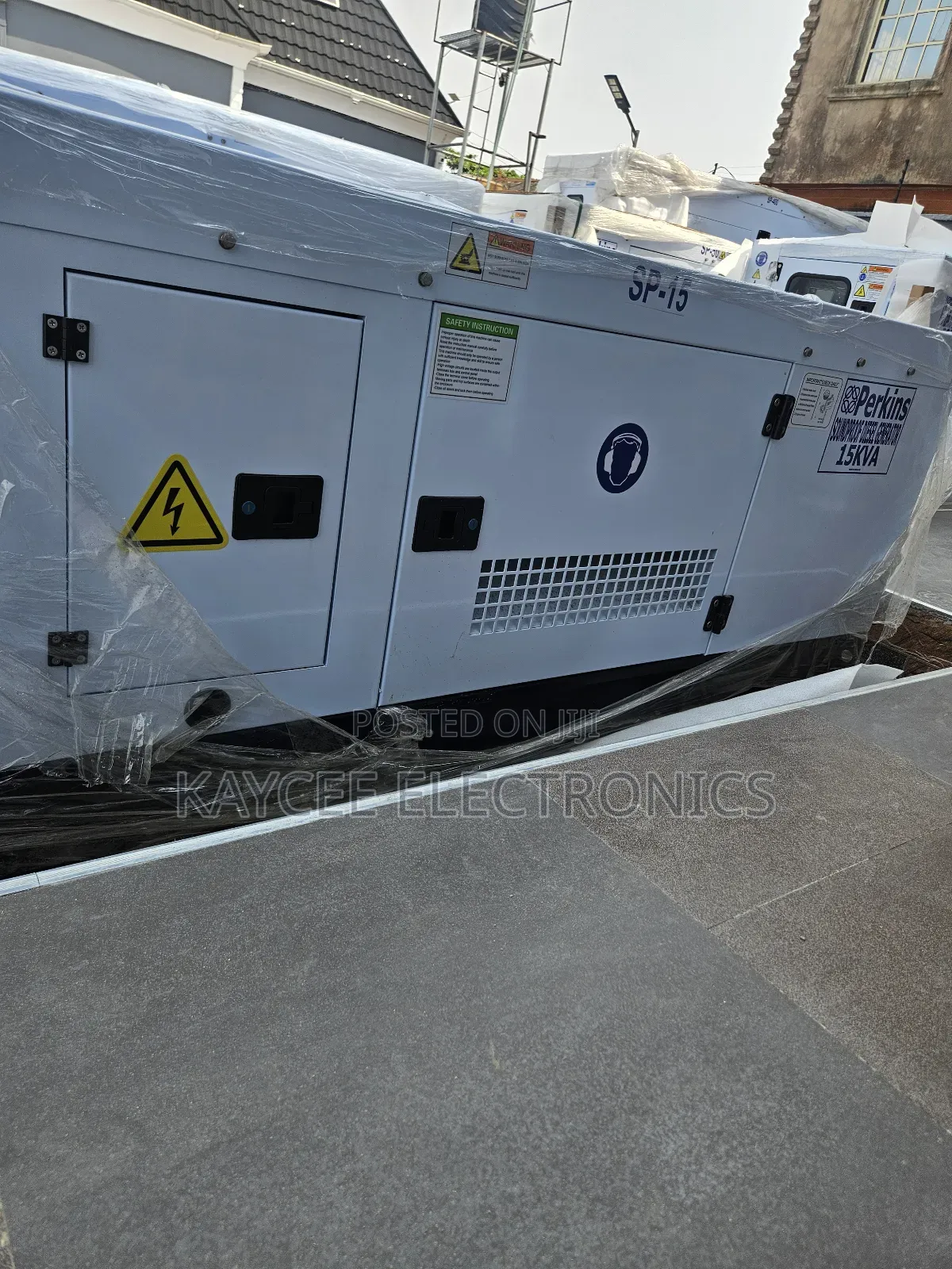 15kva Perkins Diesel Soundproof Generator 100%Copper Wire