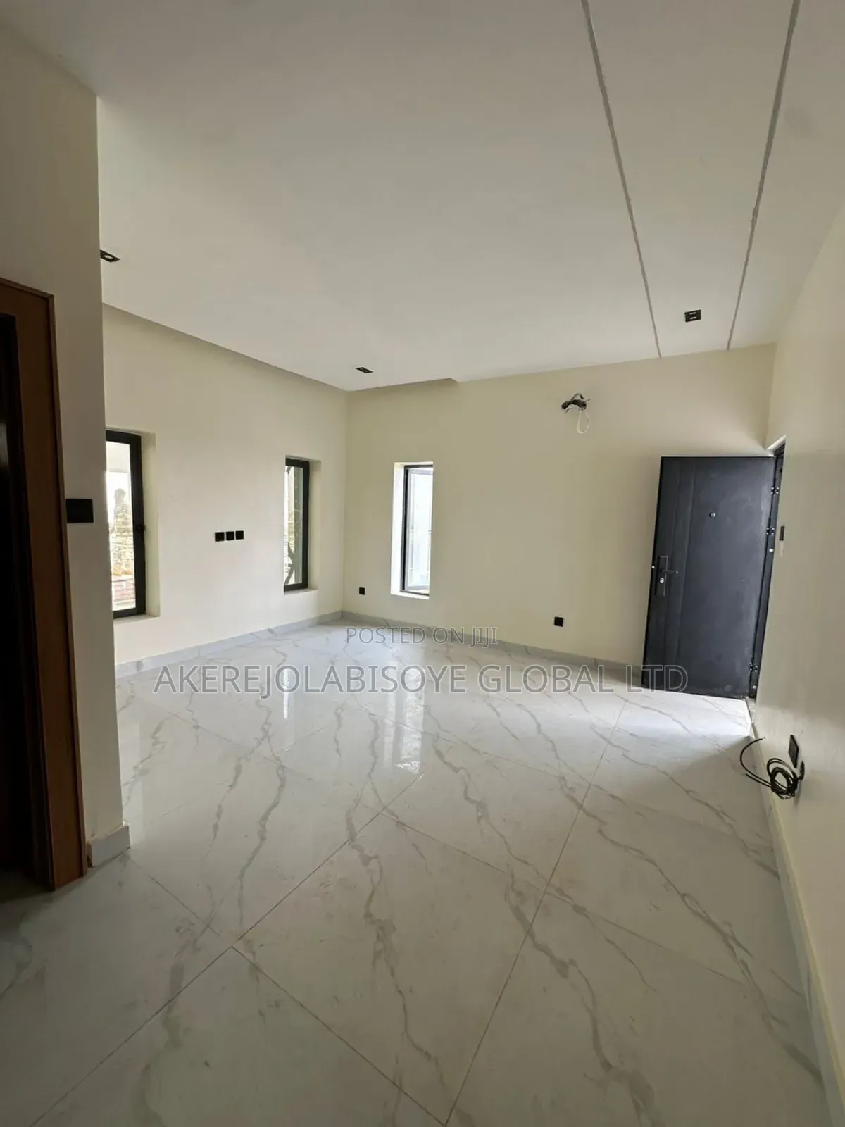 4bdrm Duplex in Gwarinpa Main, Abuja for sale