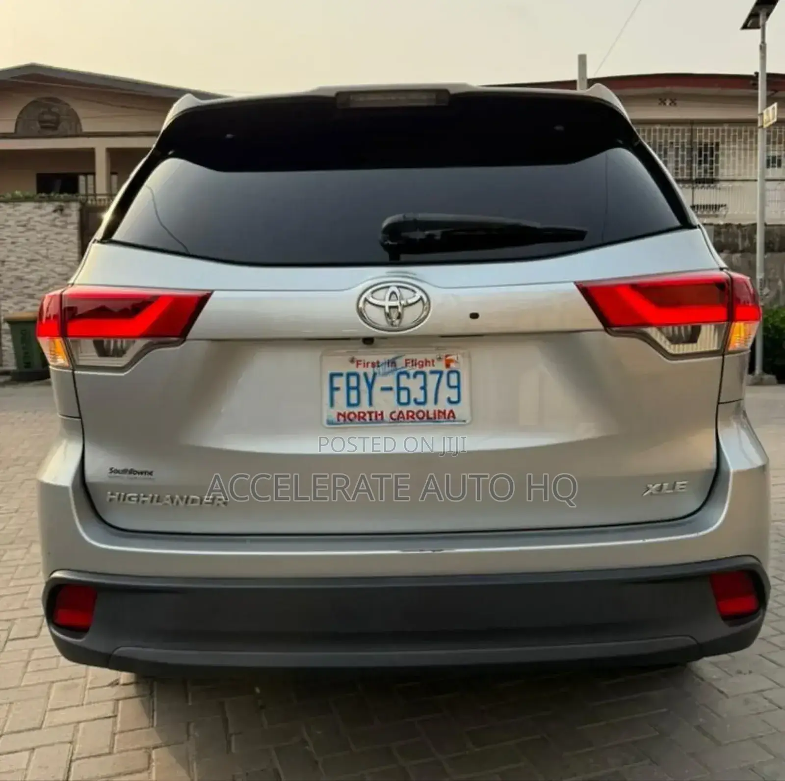 Toyota Highlander XLE 2019 Silver