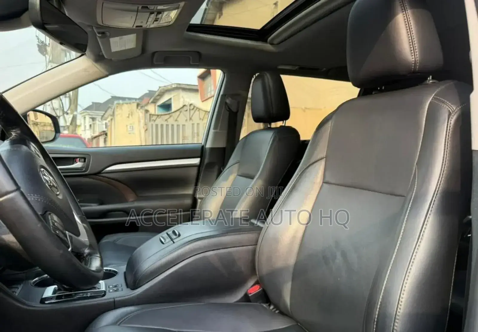 Toyota Highlander XLE 2019 Silver