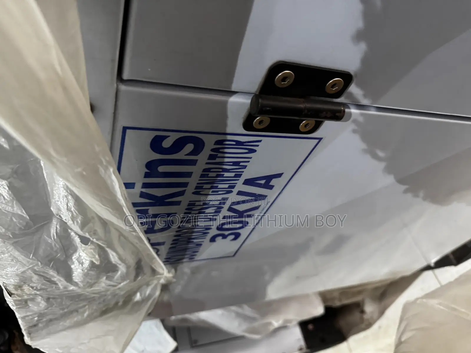 Perkins 30kva Diesel Soundproof Generator (100% Copper Wire)