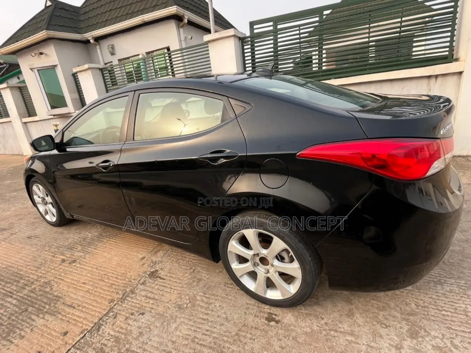 Hyundai Elantra Limited 2011 Black