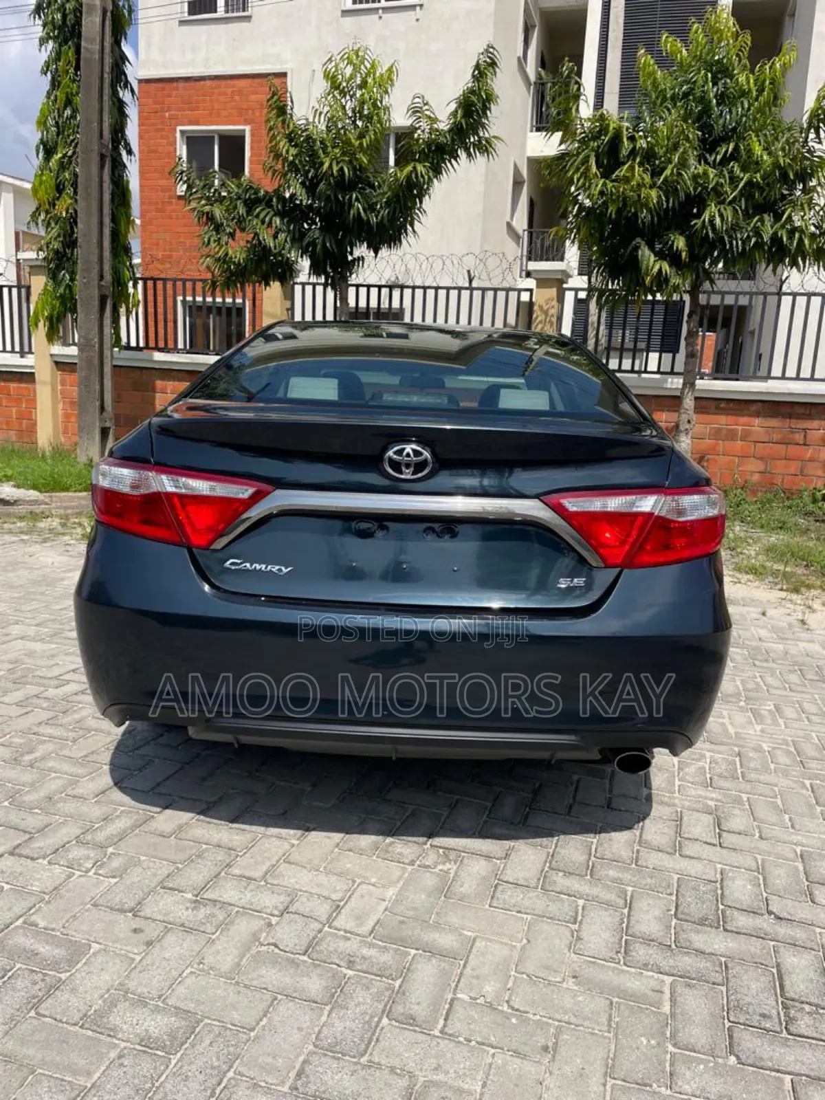 Toyota Camry SE w/Special Edition Pkg (2.5L 4cyl 6A) 2016 Black