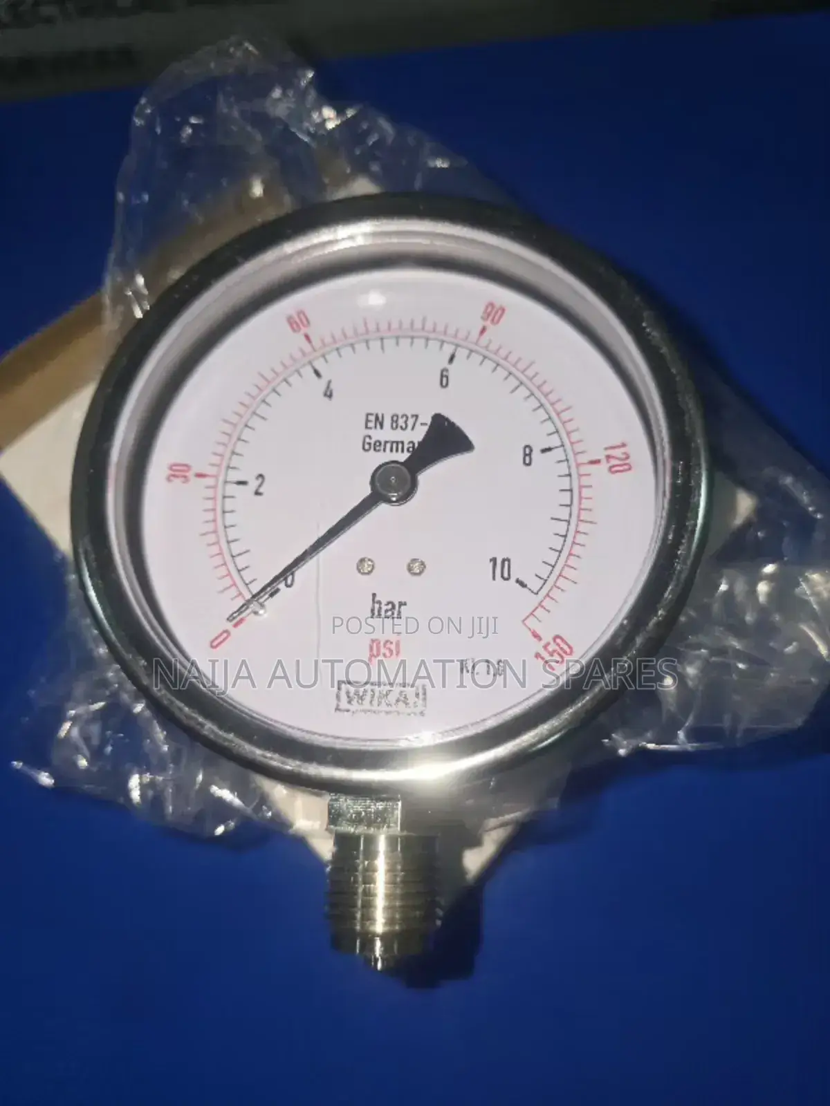 Wika Pressure Gauge O-10 Bar Diameter 4" Connection Bottom G1/2"
