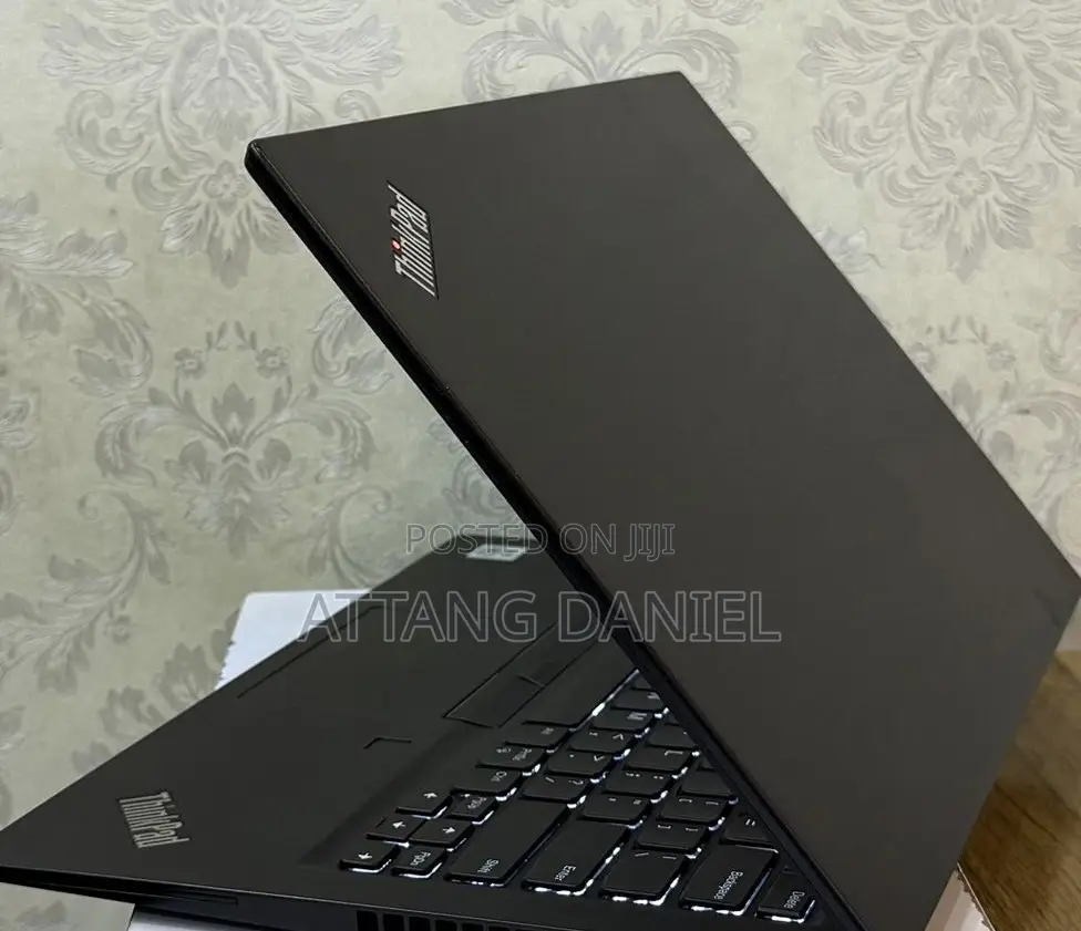 Laptop Lenovo Thinkpad T14s Gen 1 8GB Intel Core I5 SSD 256GB