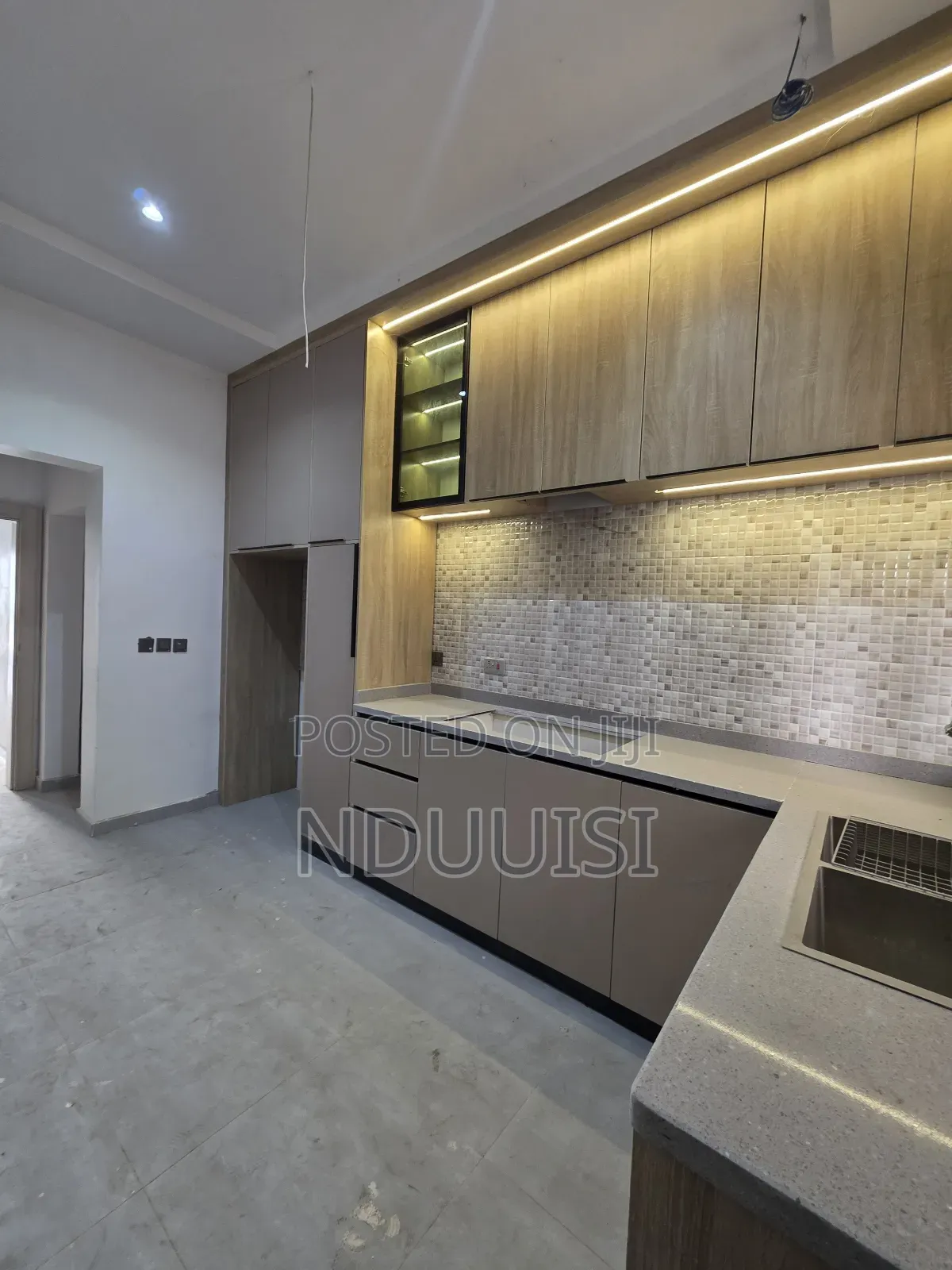 4bdrm Townhouse/Terrace in Life Camp for sale