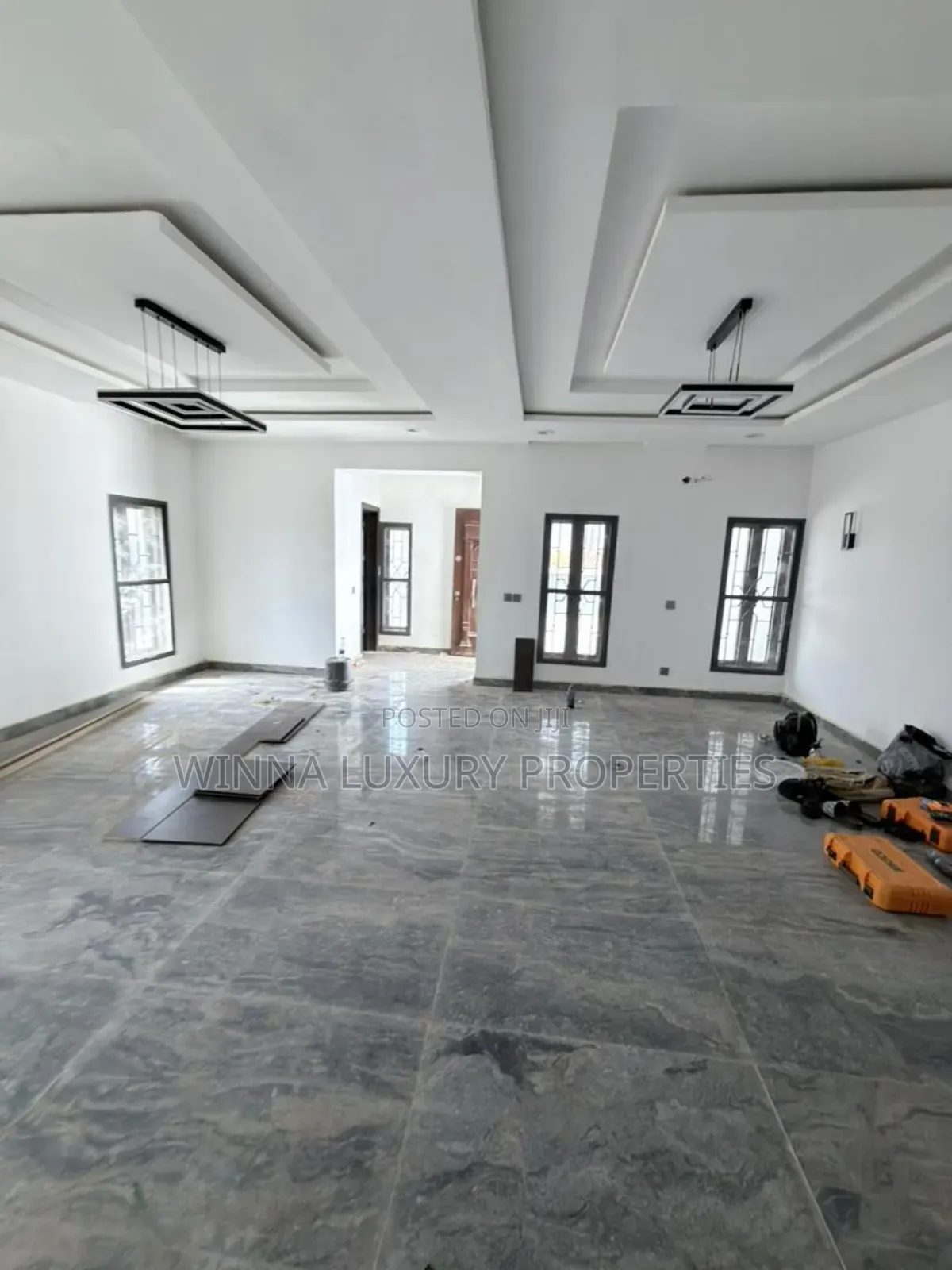 Newly Built 4 Bedrooms Terrace