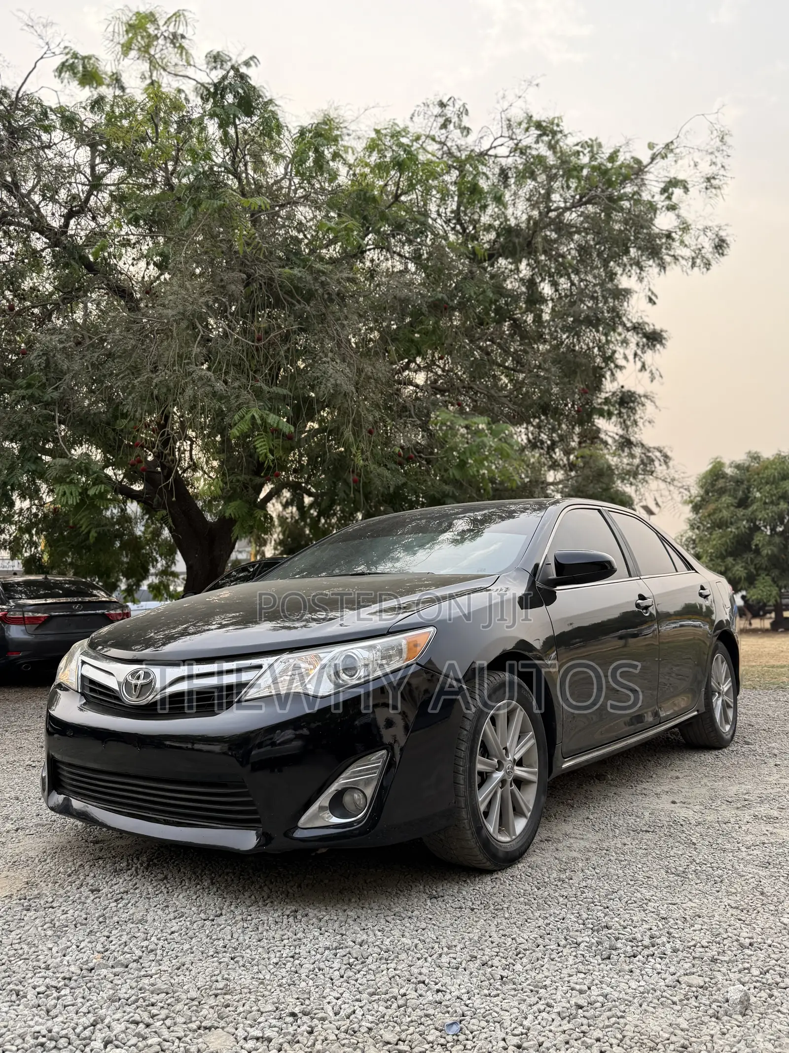 Toyota Camry LE 4dr Sedan (2.5L 4cyl 6A) 2012 Black