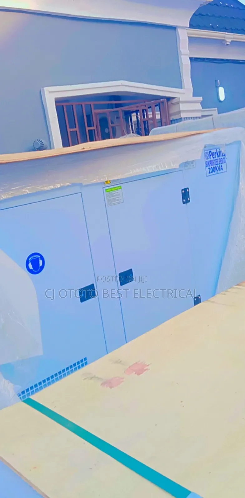 New 200kva Perkins Generator Soundproof 100% Copper Wire