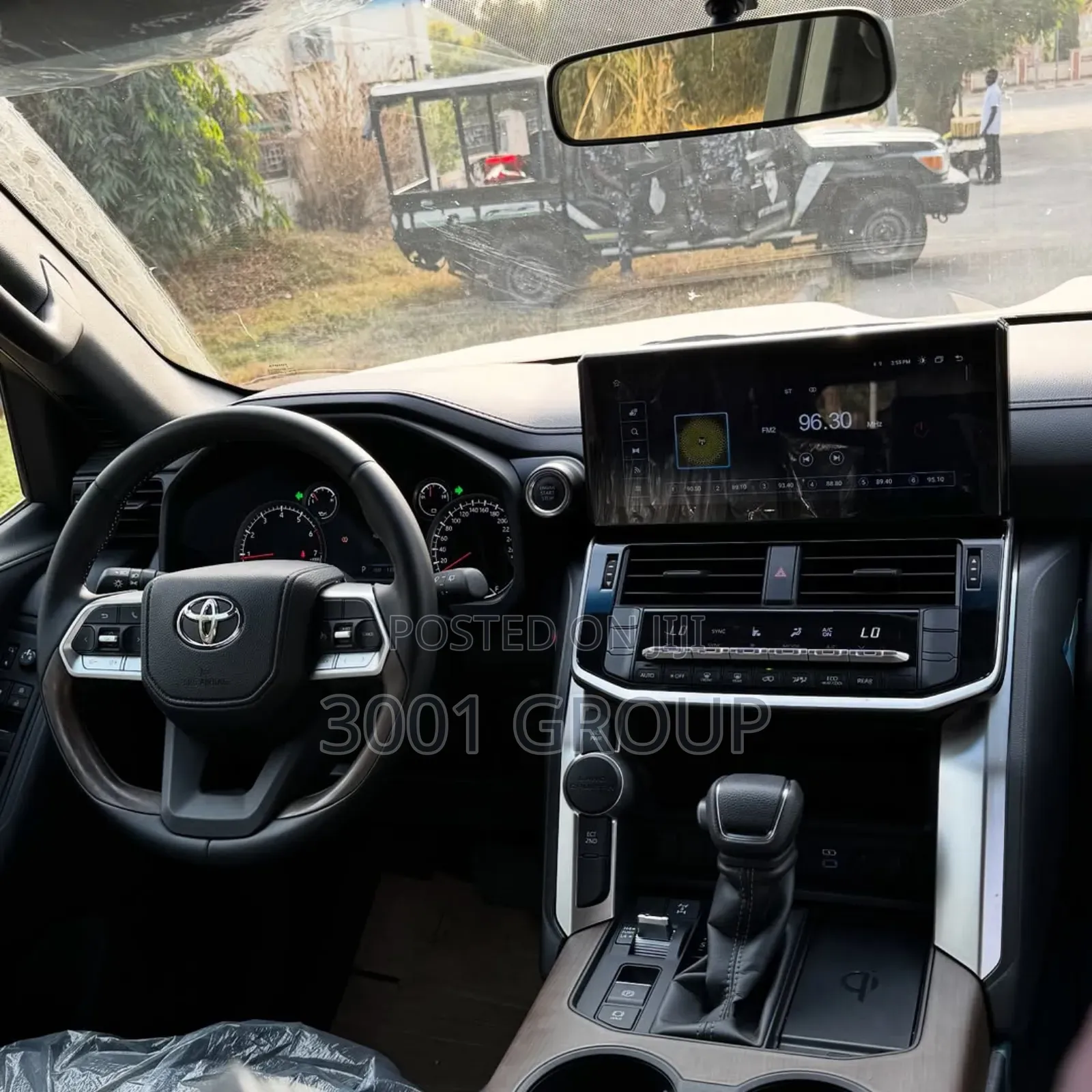 New Toyota Land Cruiser LC300 2025 Black