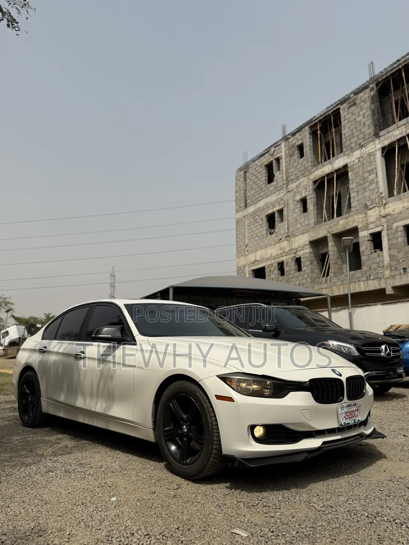 BMW 320i Sedan RWD 2013 White