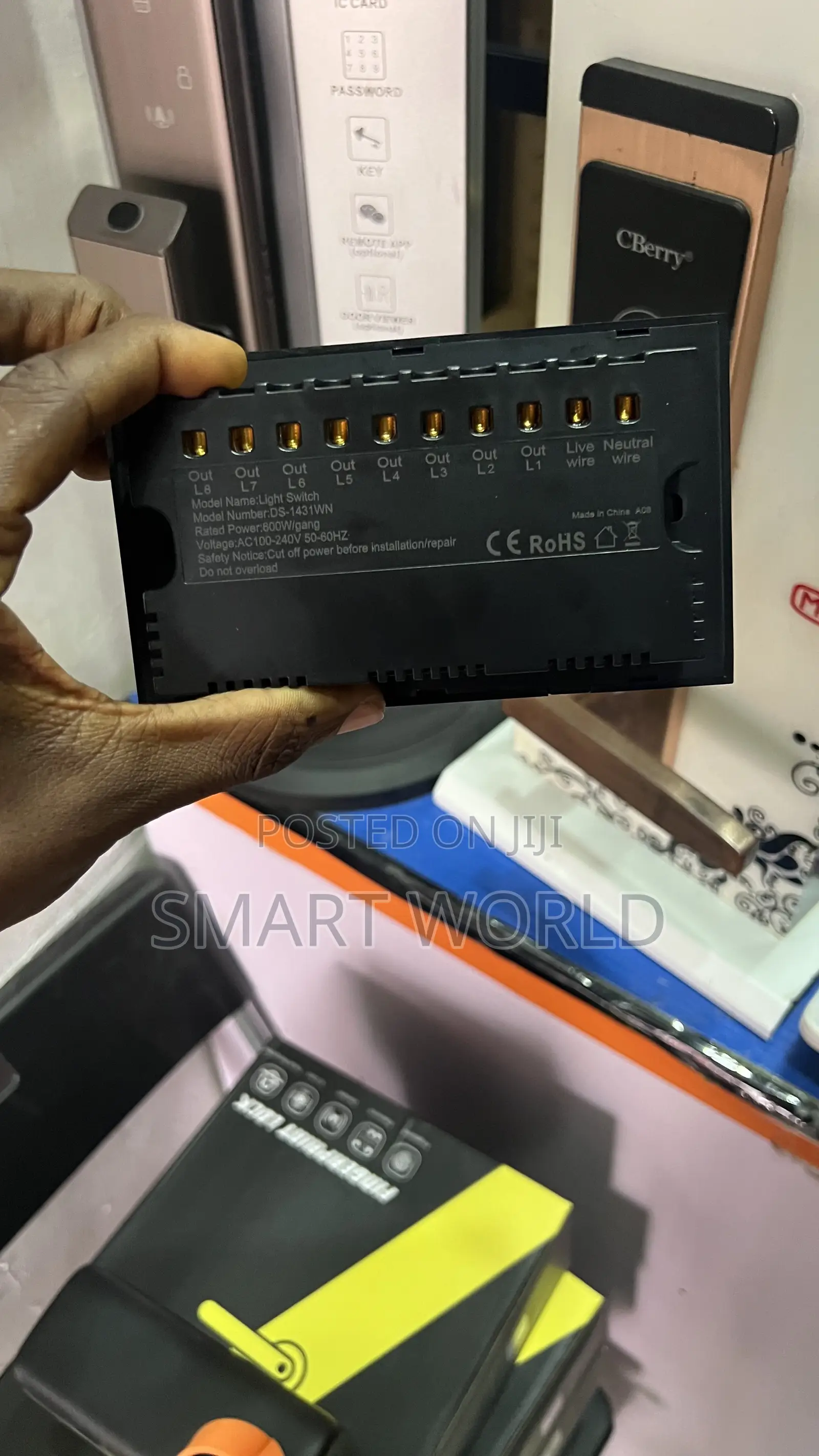 Smart 8gang Smart Switch