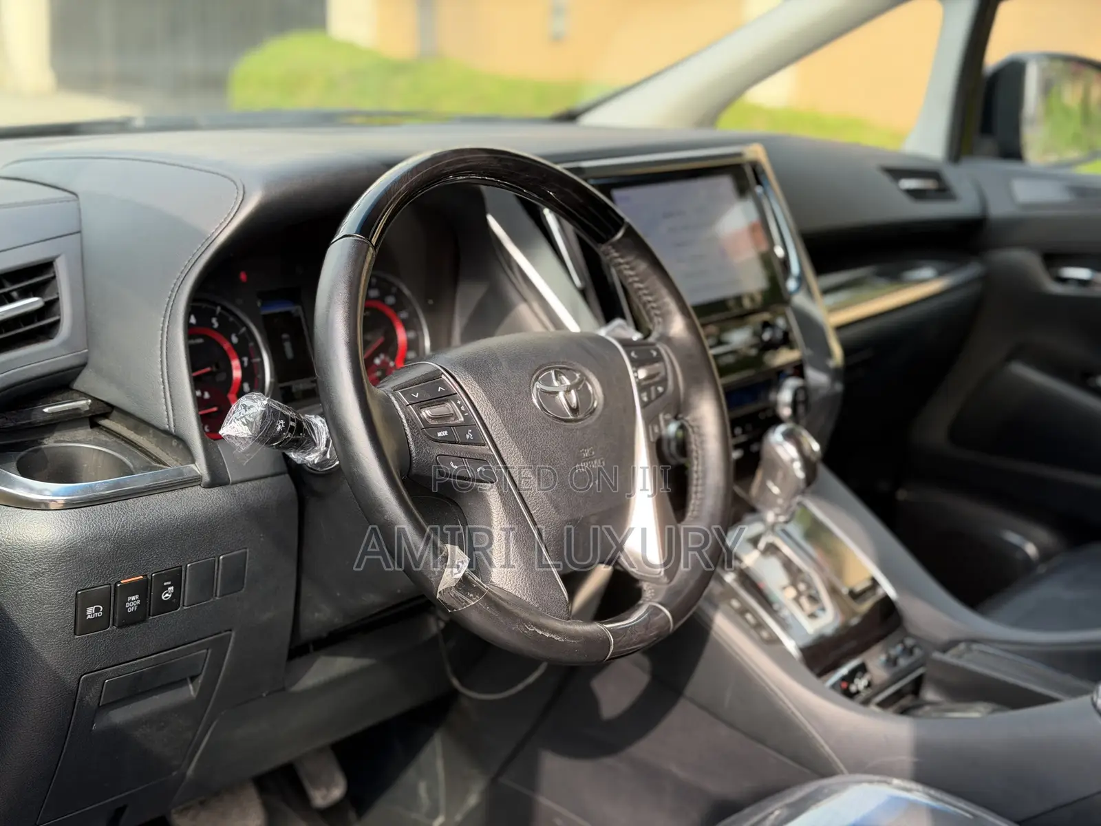 Toyota Alphard 2023 Black
