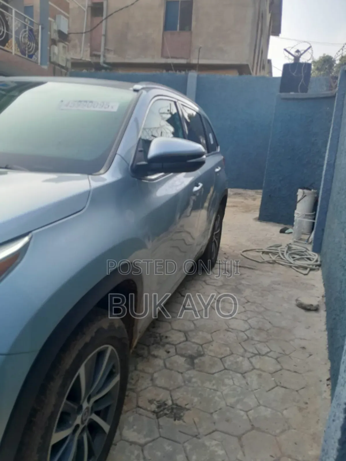 Toyota Highlander XLE 4x4 V6 (3.5L 6cyl 8A) 2018 Blue