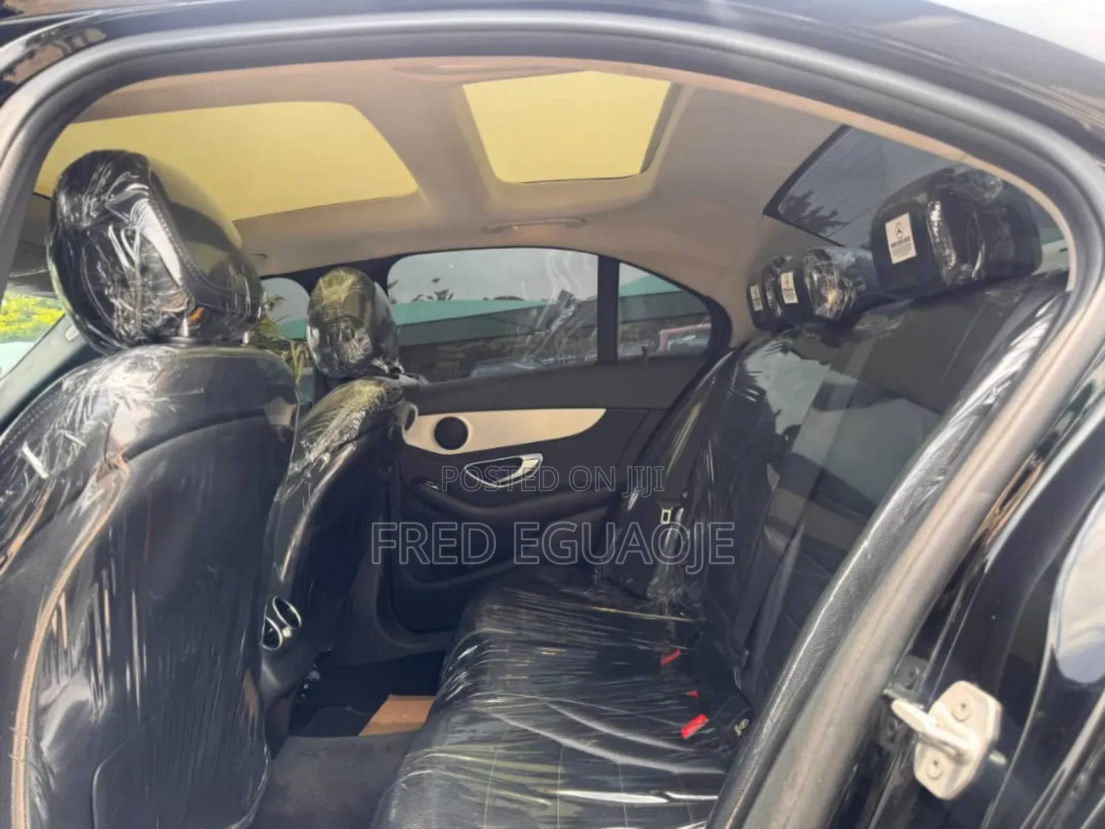 Mercedes-Benz C300 2016 Black