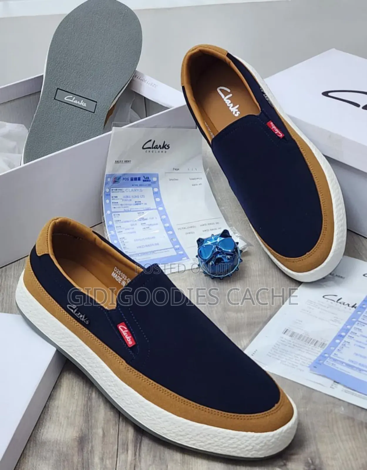 Clarks Canvas Shoes Size 42-46