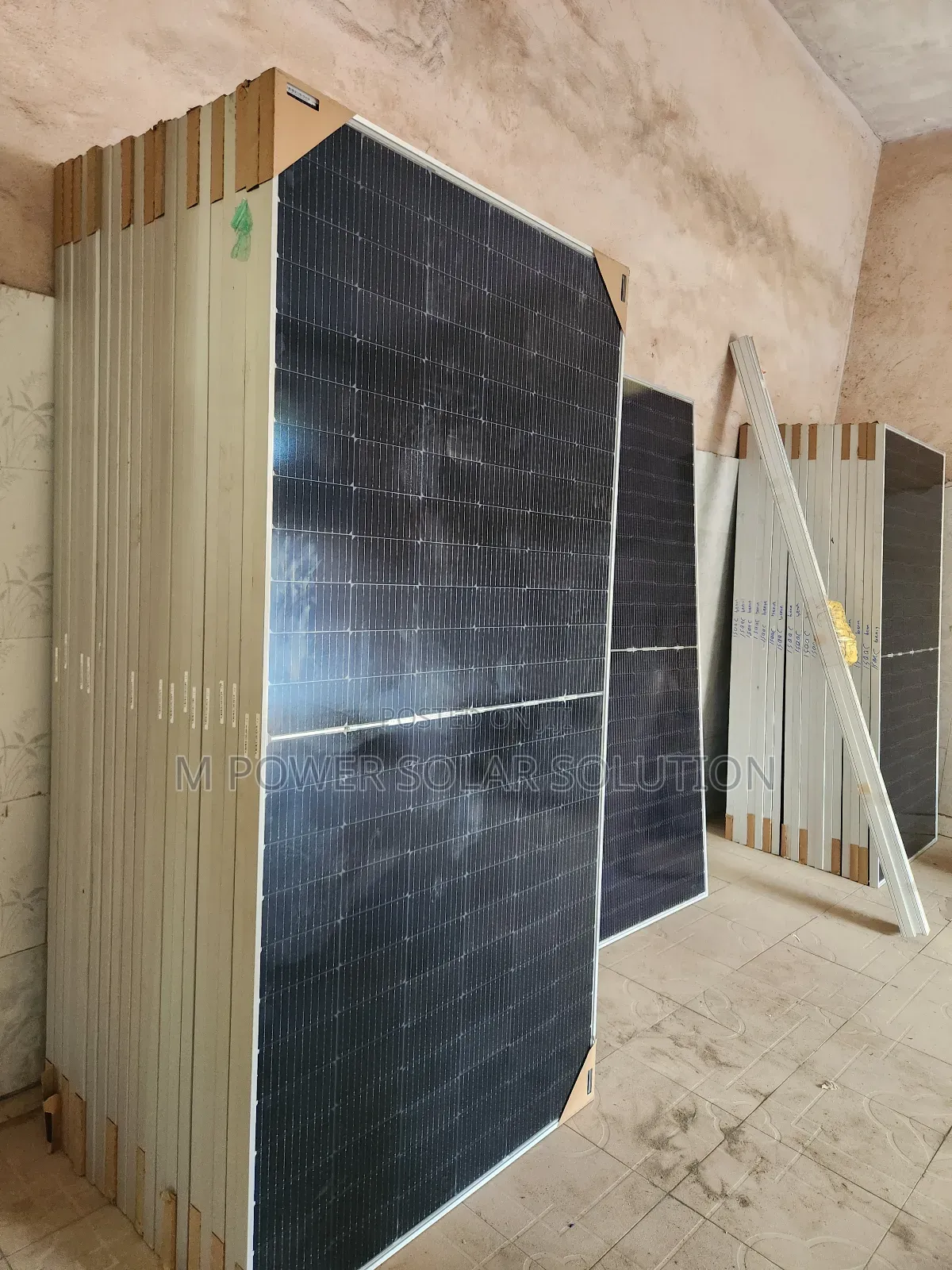 600watts Lvtopson Solar Panels