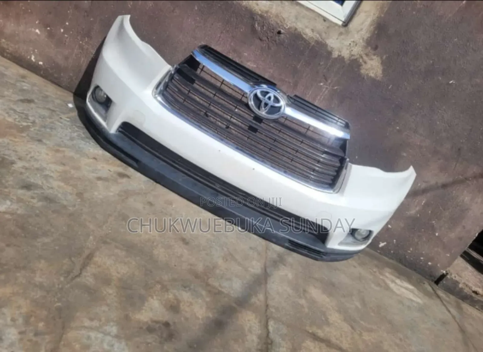 Complete Front Bumper Highlander 2015 Model