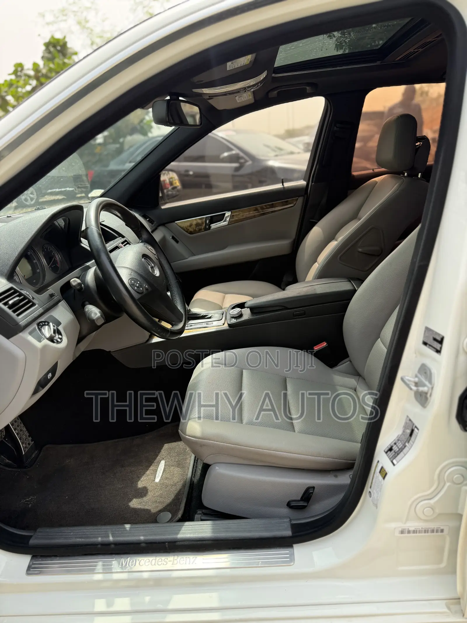 Mercedes-Benz C300 Sport Sedan AWD (3.0L 6cyl 7A) 2009 White