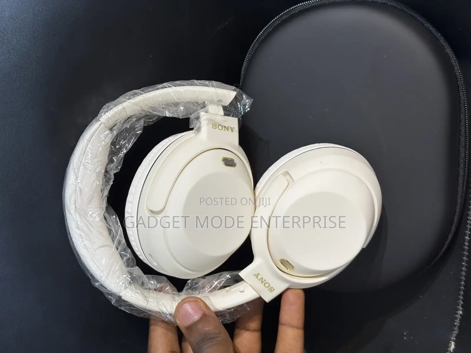 Sony Wh-1000xm4 Premium, Over-Ear Wireless Headphones