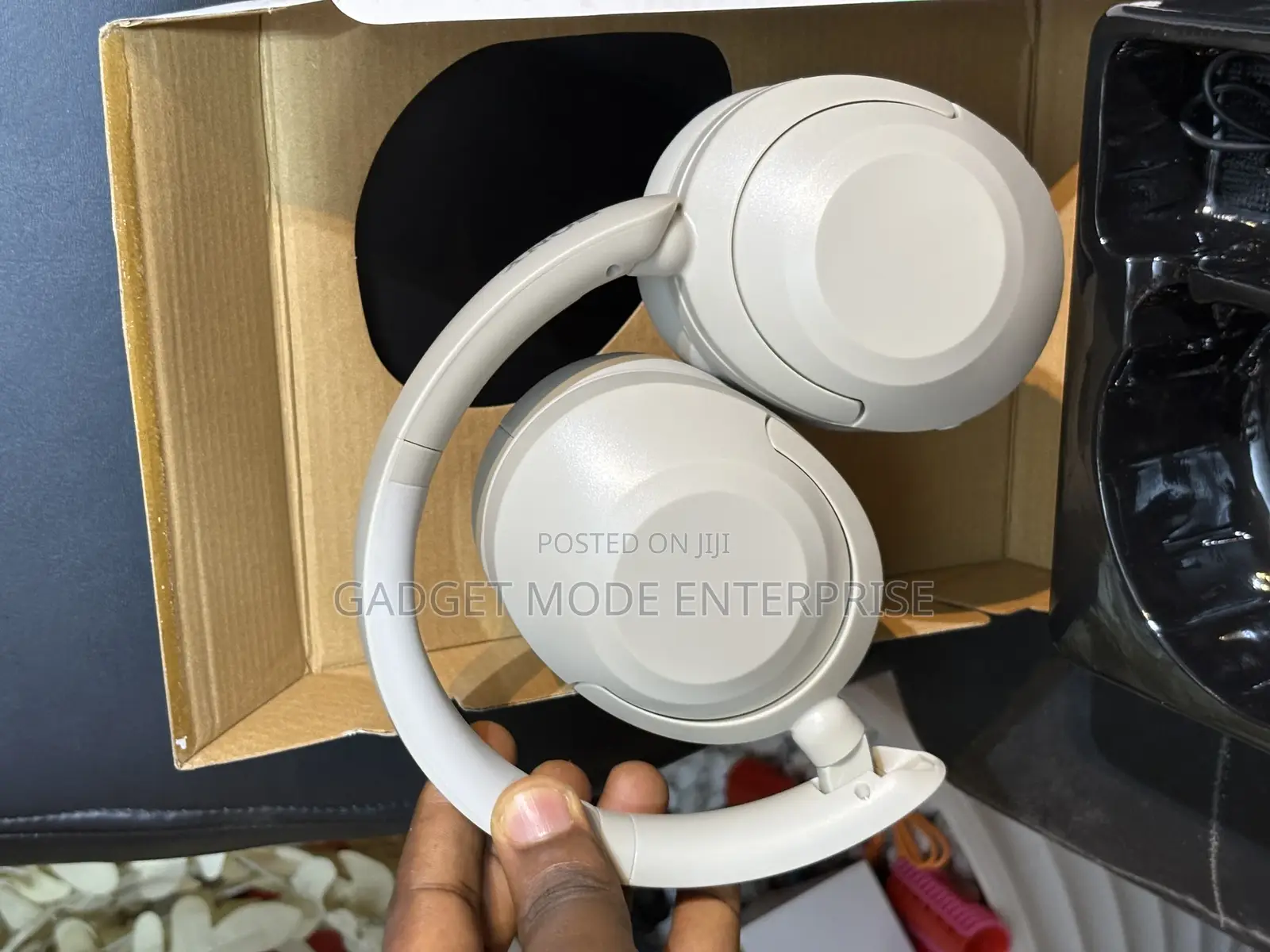 Sony Wh-Xb910n Over-Ear, Wireless, Noise-Canceling Headphones