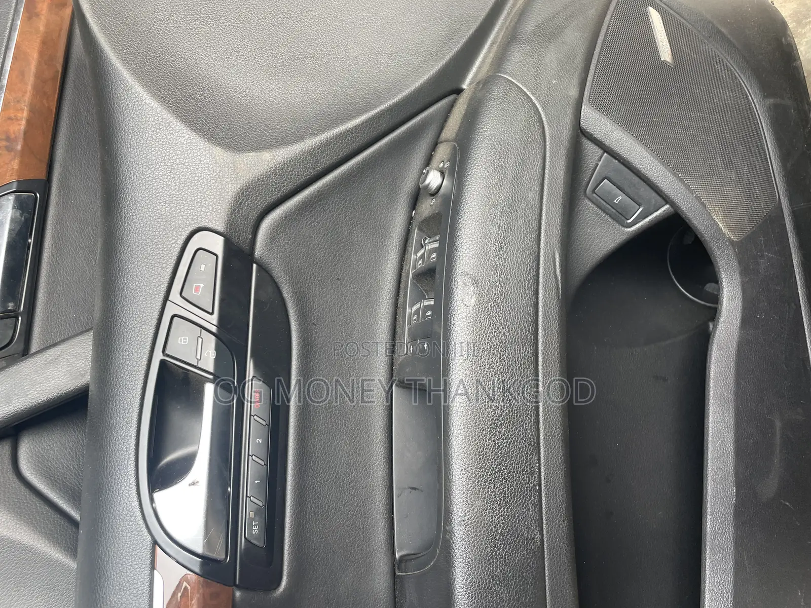 Set Of Door Mat Audi Q7 2013
