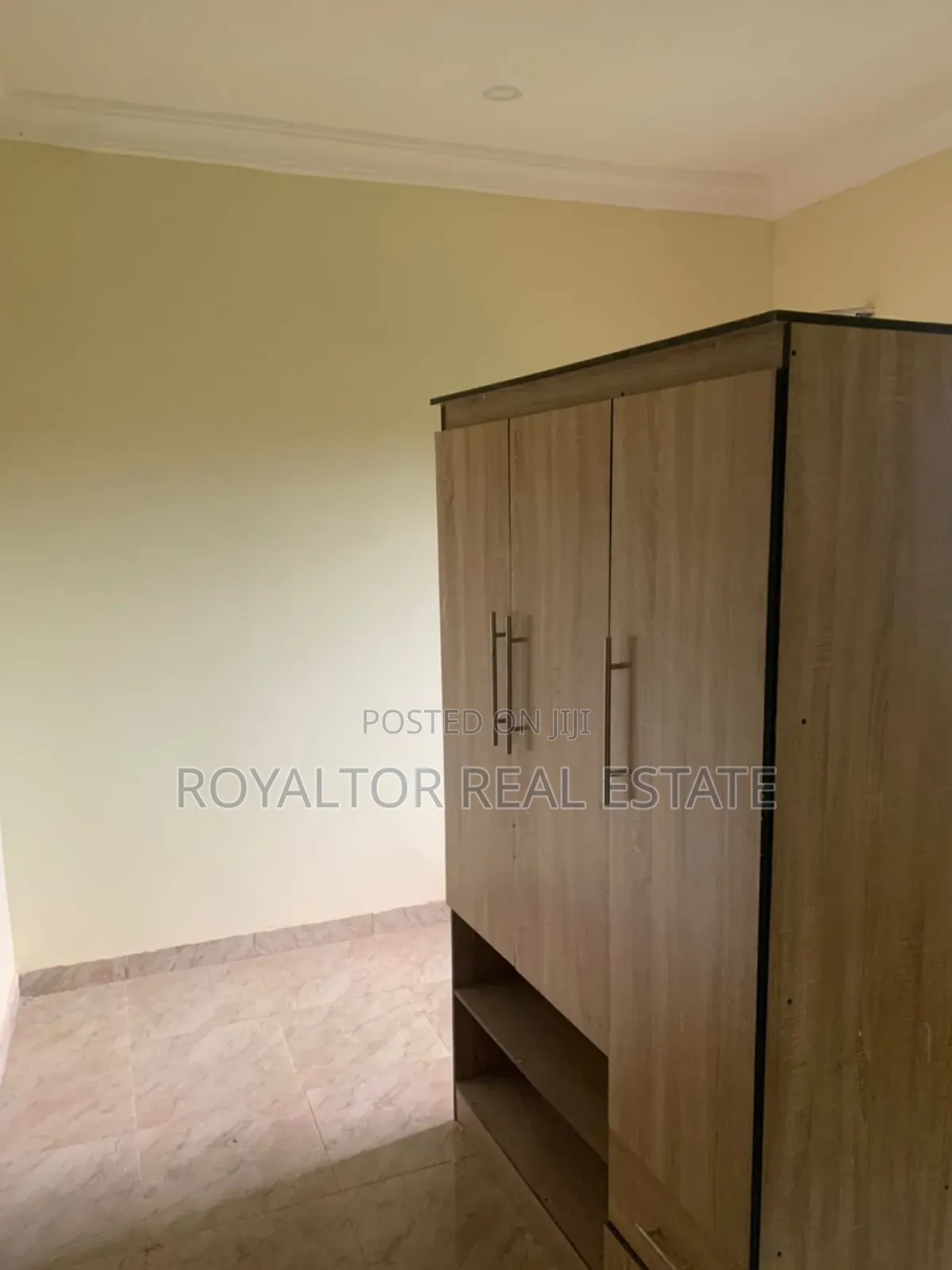 2bdrm Apartment in Royaltor Real Estate, Benin City for rent