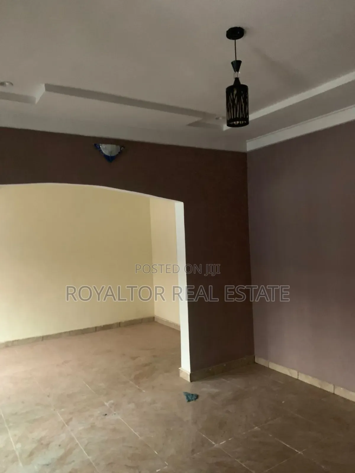1bdrm Apartment in Royaltor Real Estate, Benin City for rent