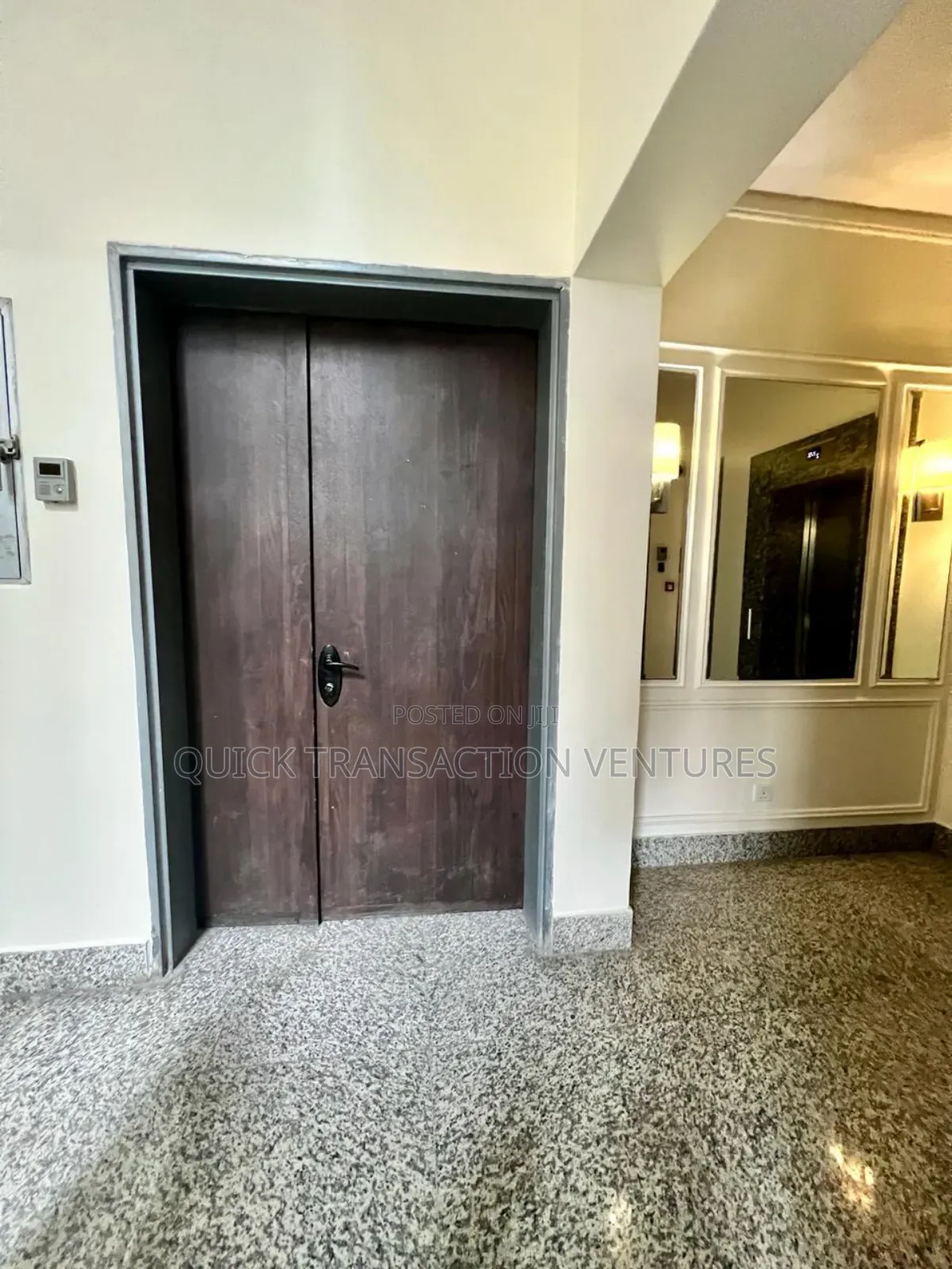 3bdrm Block of Flats in Lekki Phase 1 for rent
